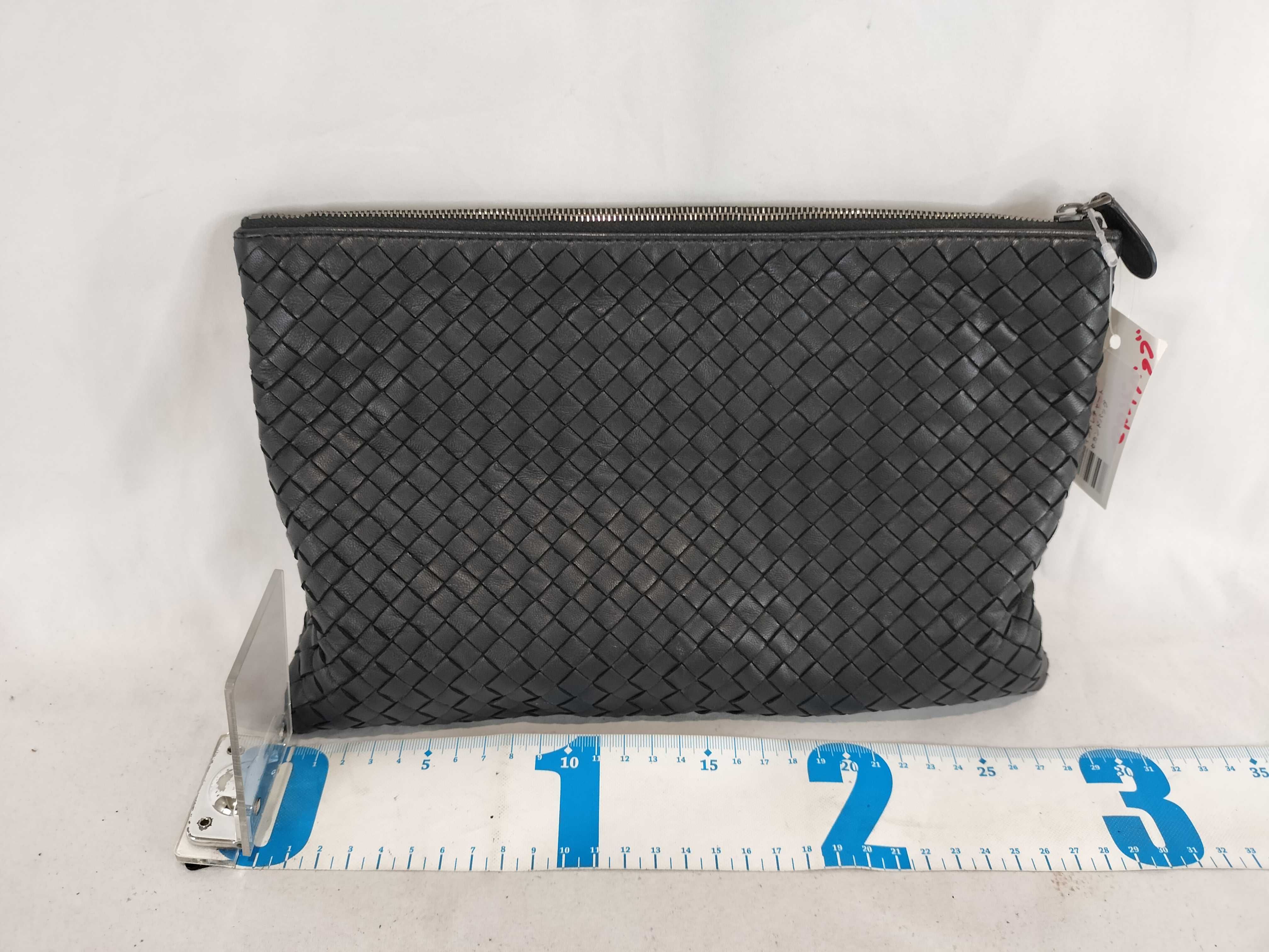Intrecciato Clutch Bag — view 2
