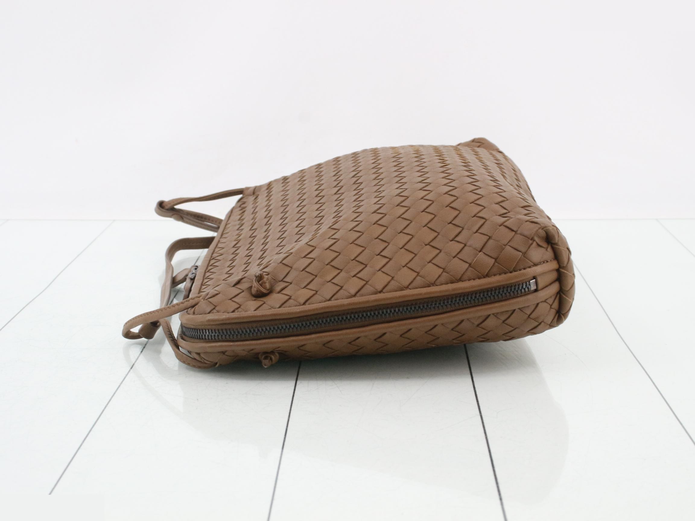 Intrecciato Shoulder Bag, Brown — view 4