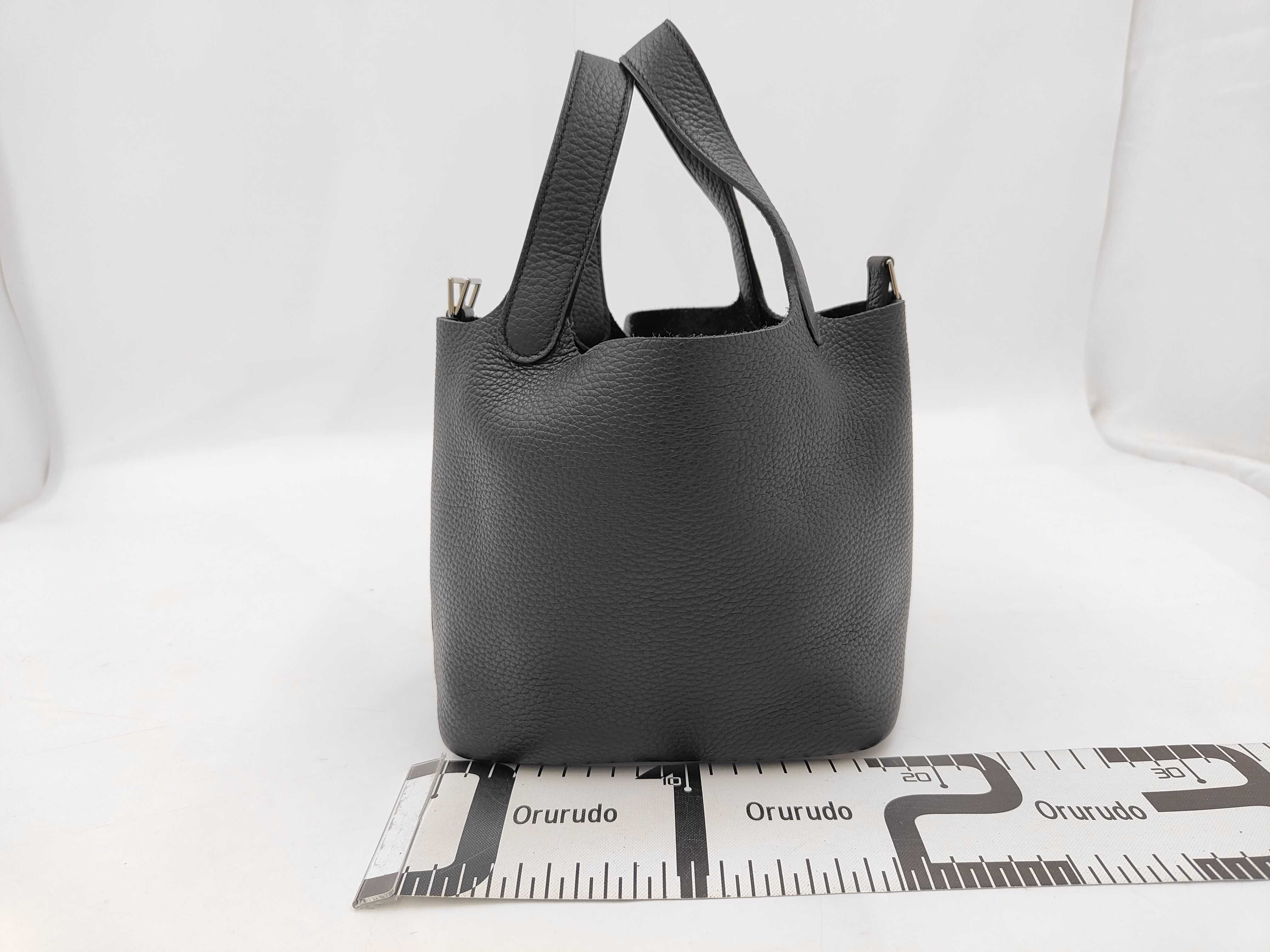 Picotin Lock 18 Handbag — view 2