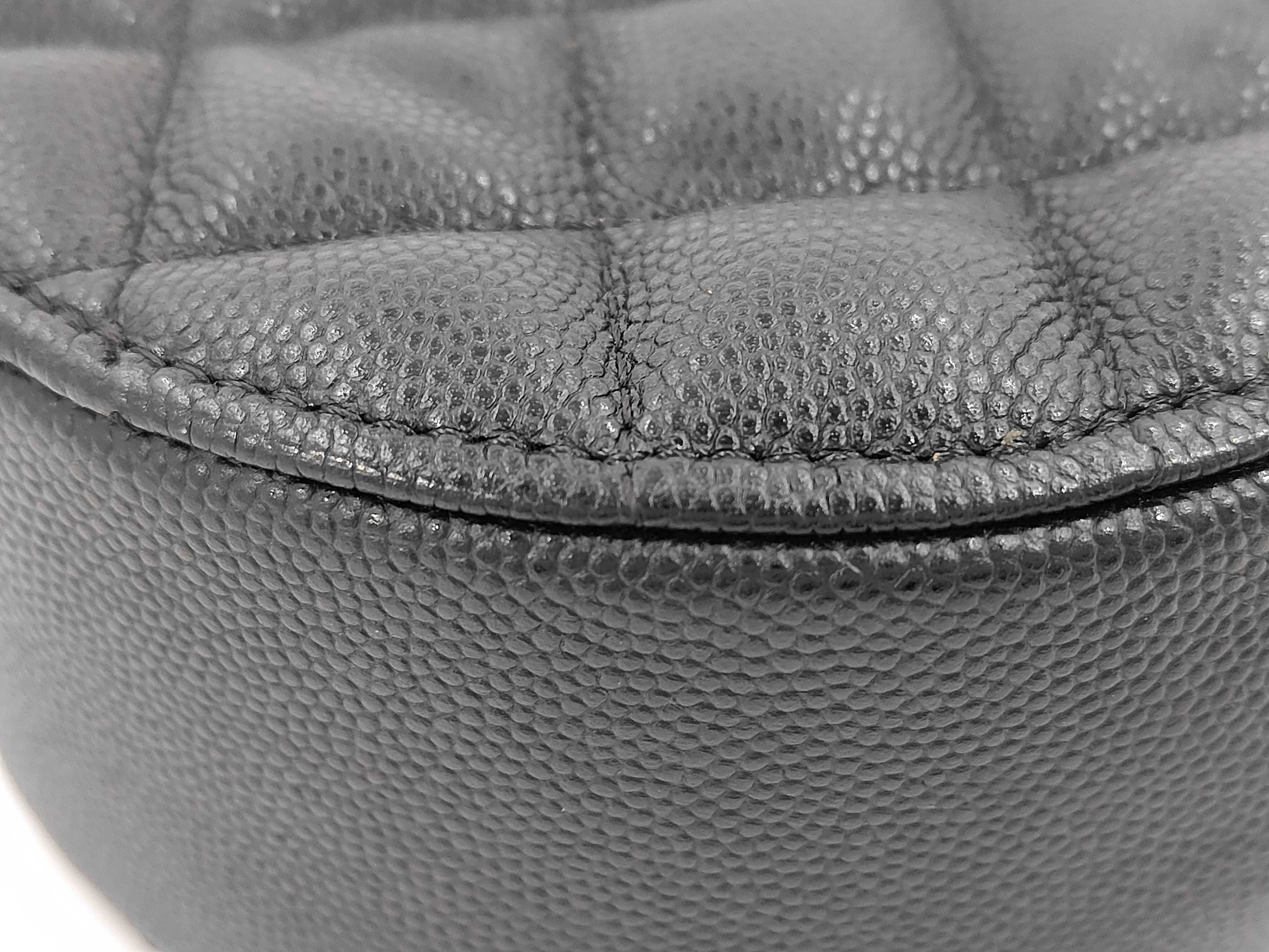 Caviar Skin Round 2WAY Handle Shoulder Bag Matelasse Bag — view 6
