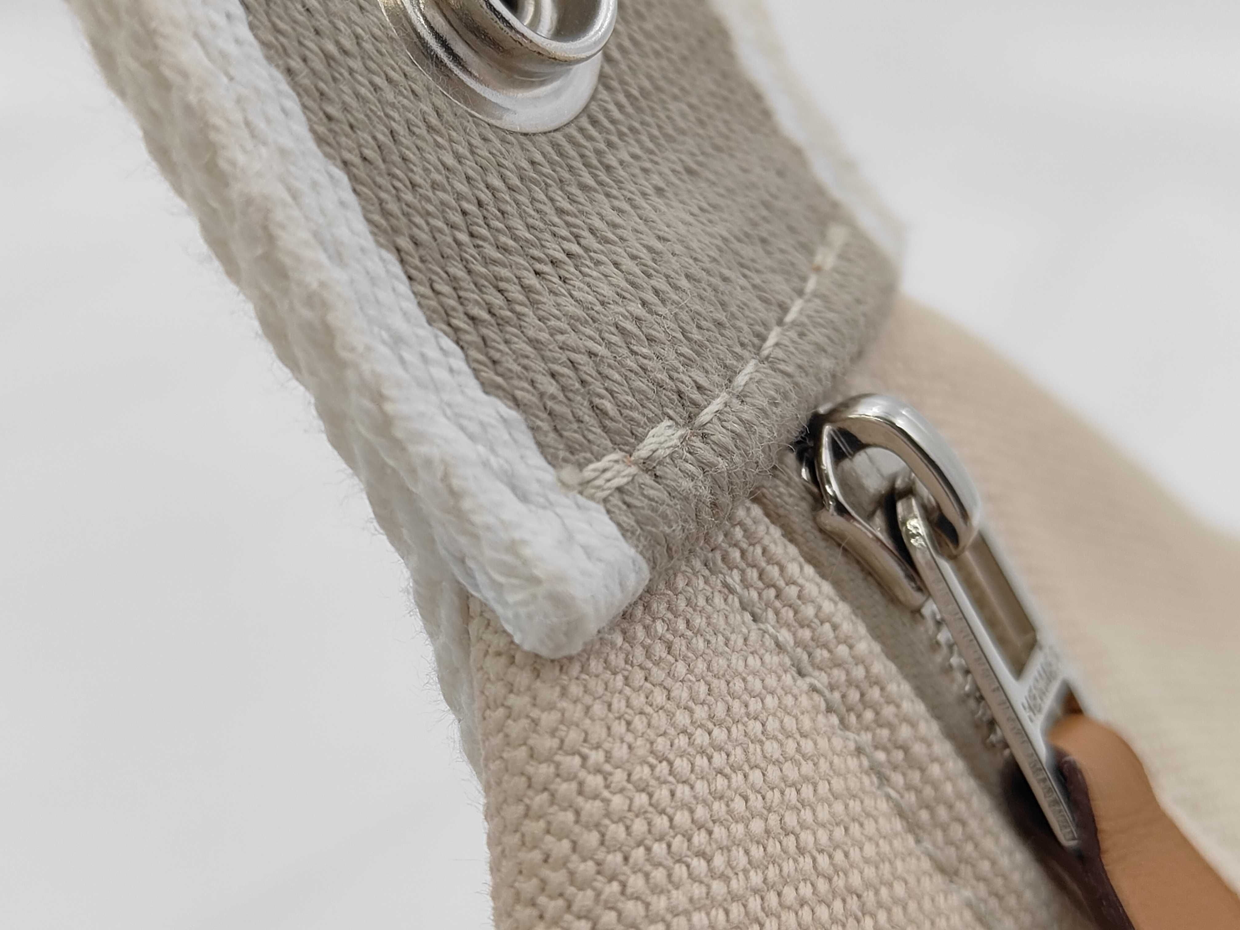 Bride à Brac PM White Handbag — view 5