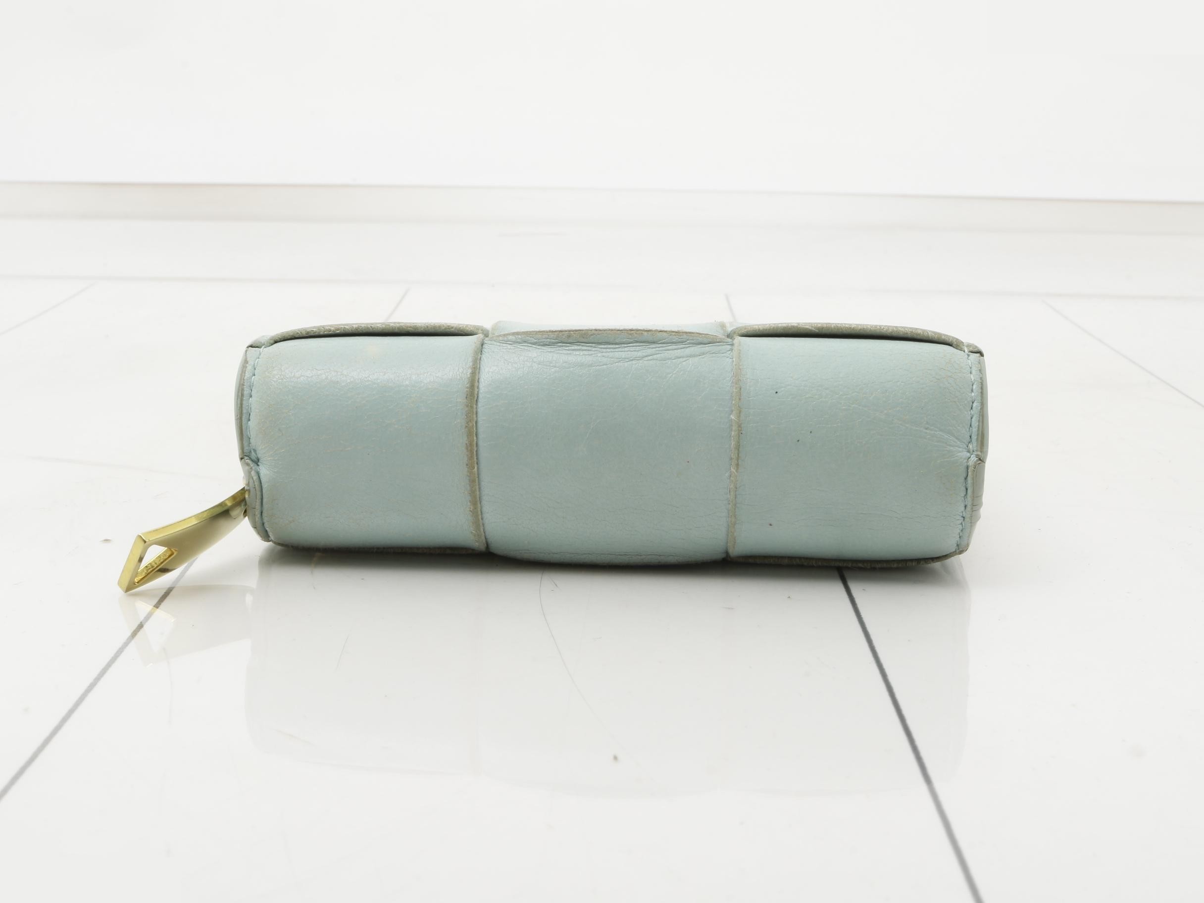 Maxi Intrecciato Bi-fold Wallet — view 3