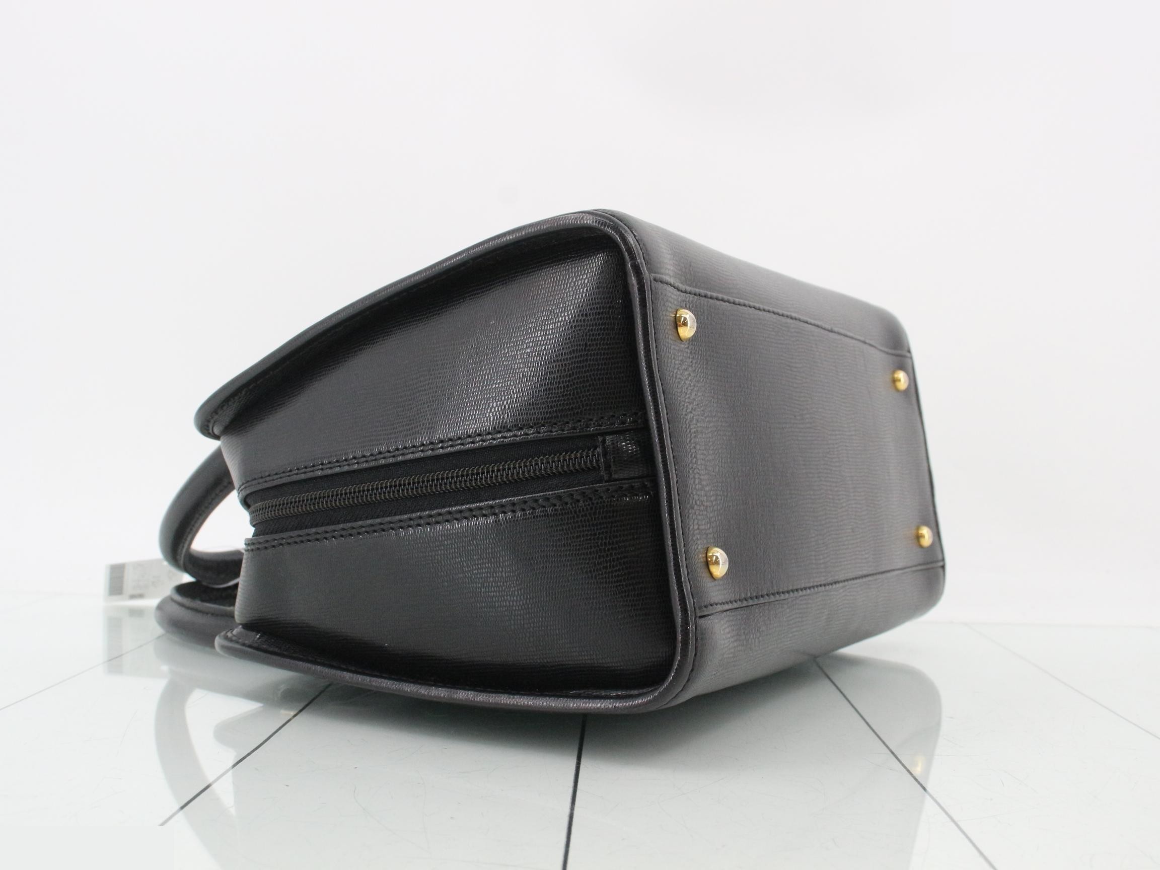 Circle logo leather handbag — view 5
