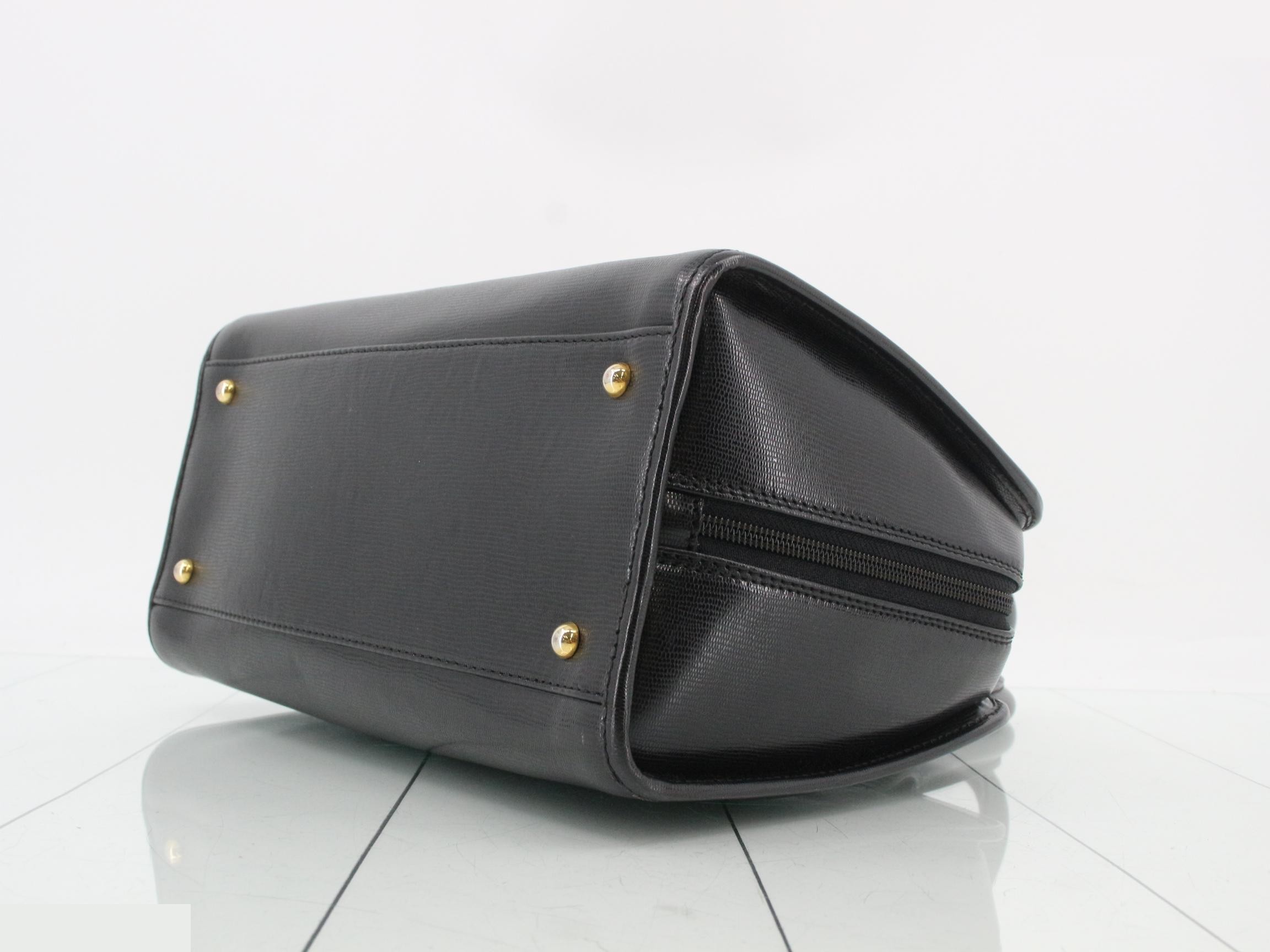 Circle logo leather handbag — view 6