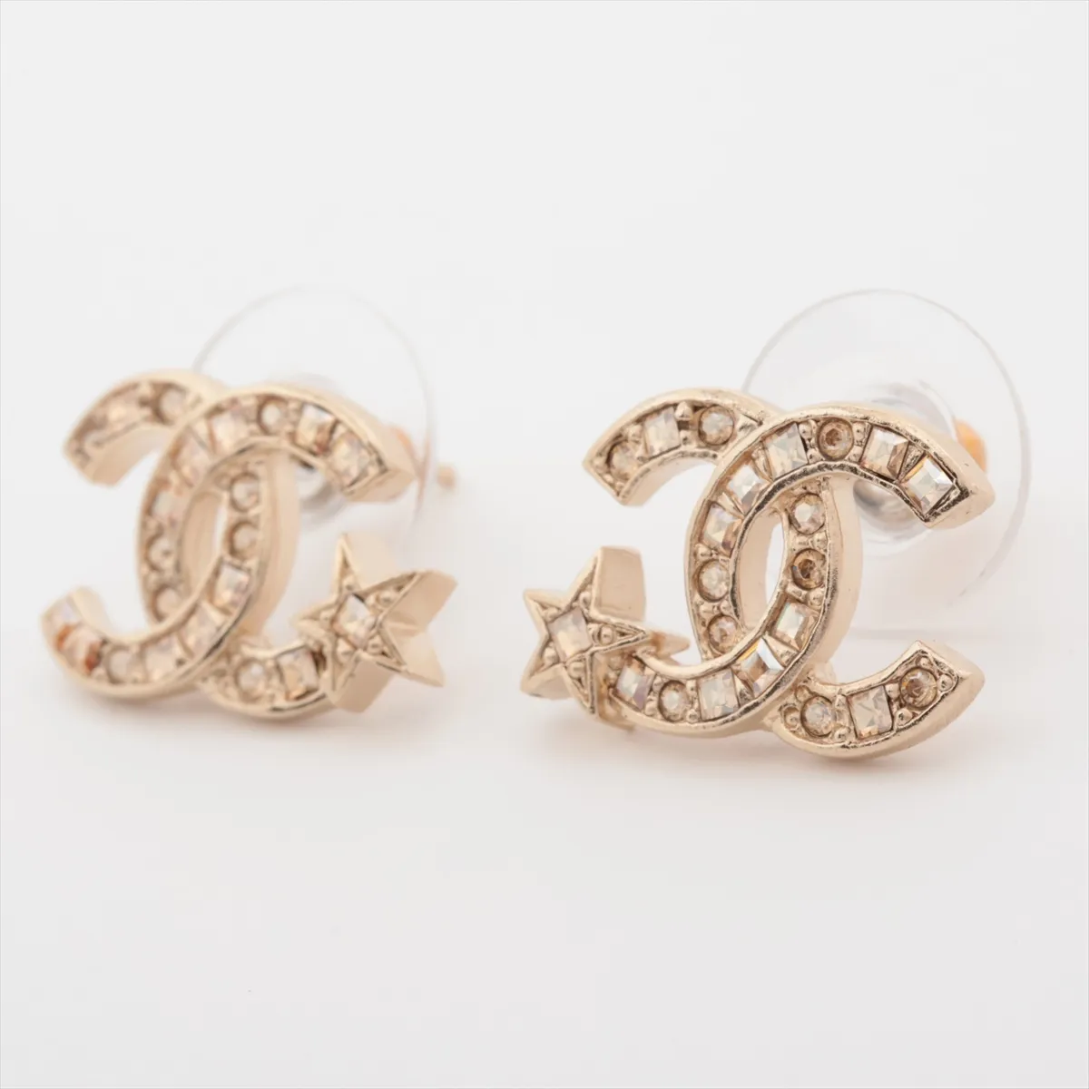 Coco Mark C21B Earrings (Pair) GP x Rhinestone Gold - — view 3