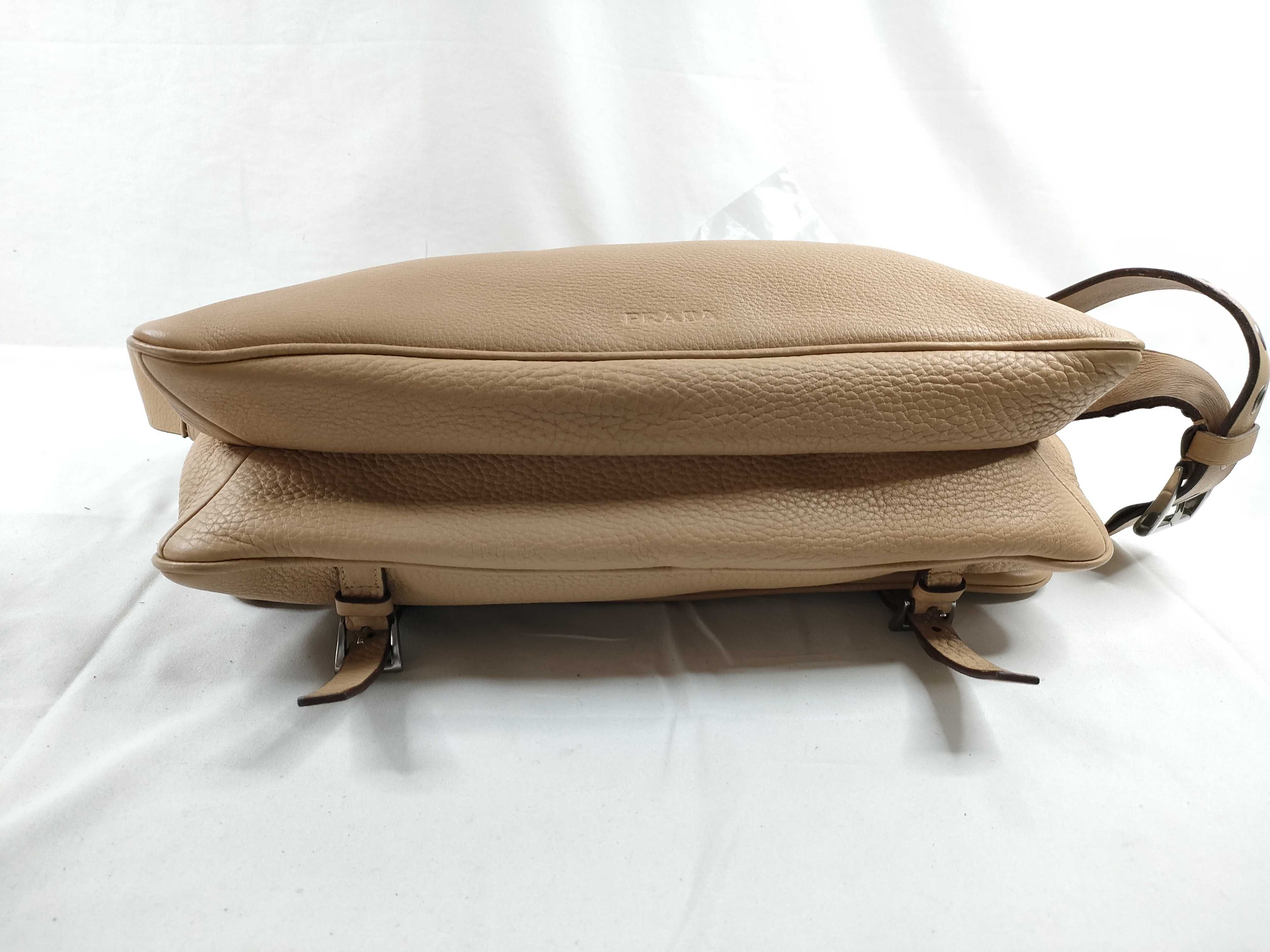 Logo Messenger Leather Shoulder Bag — view 4