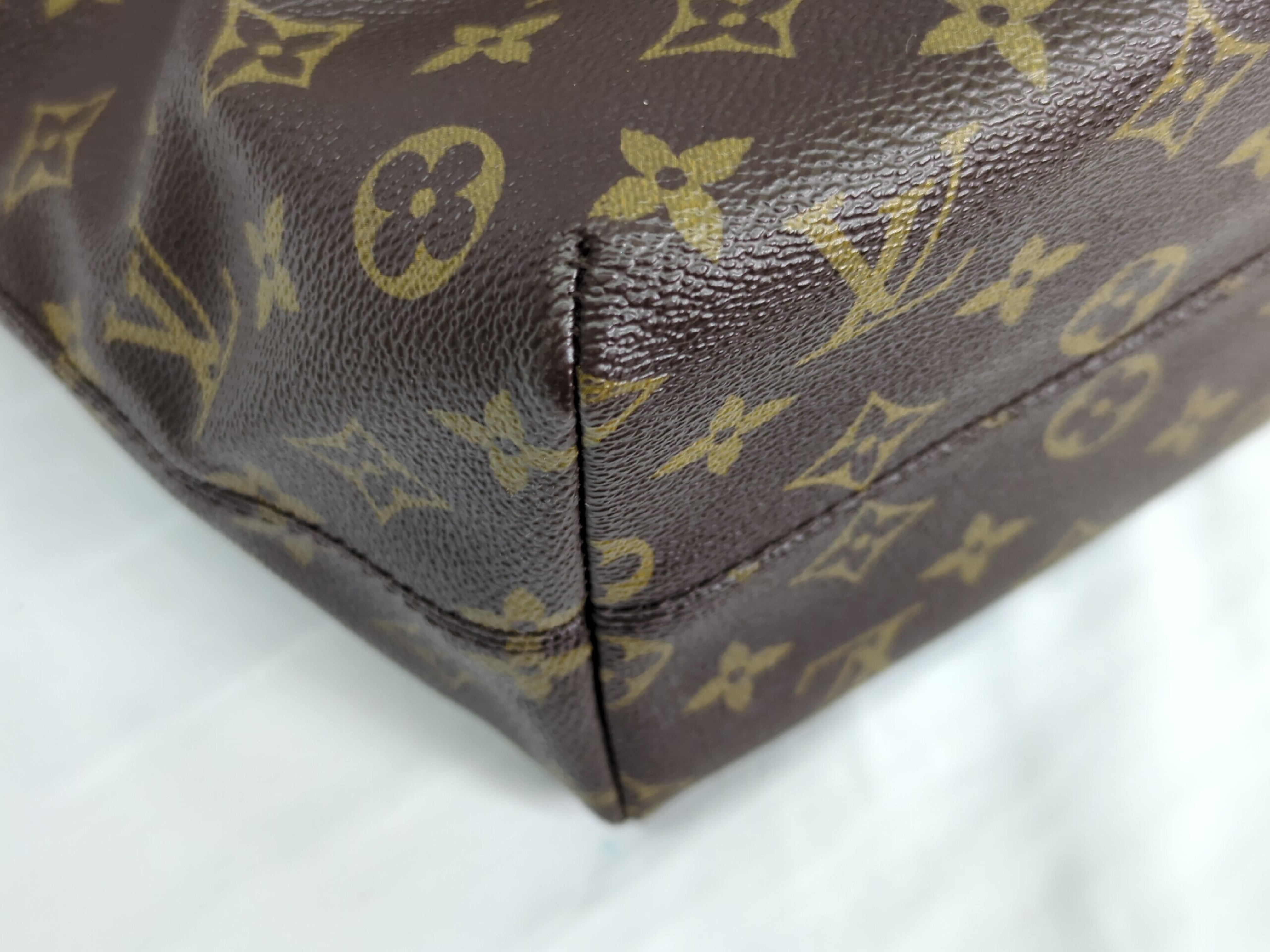 M40608 Monogram Raspail PM Tote Bag — view 3