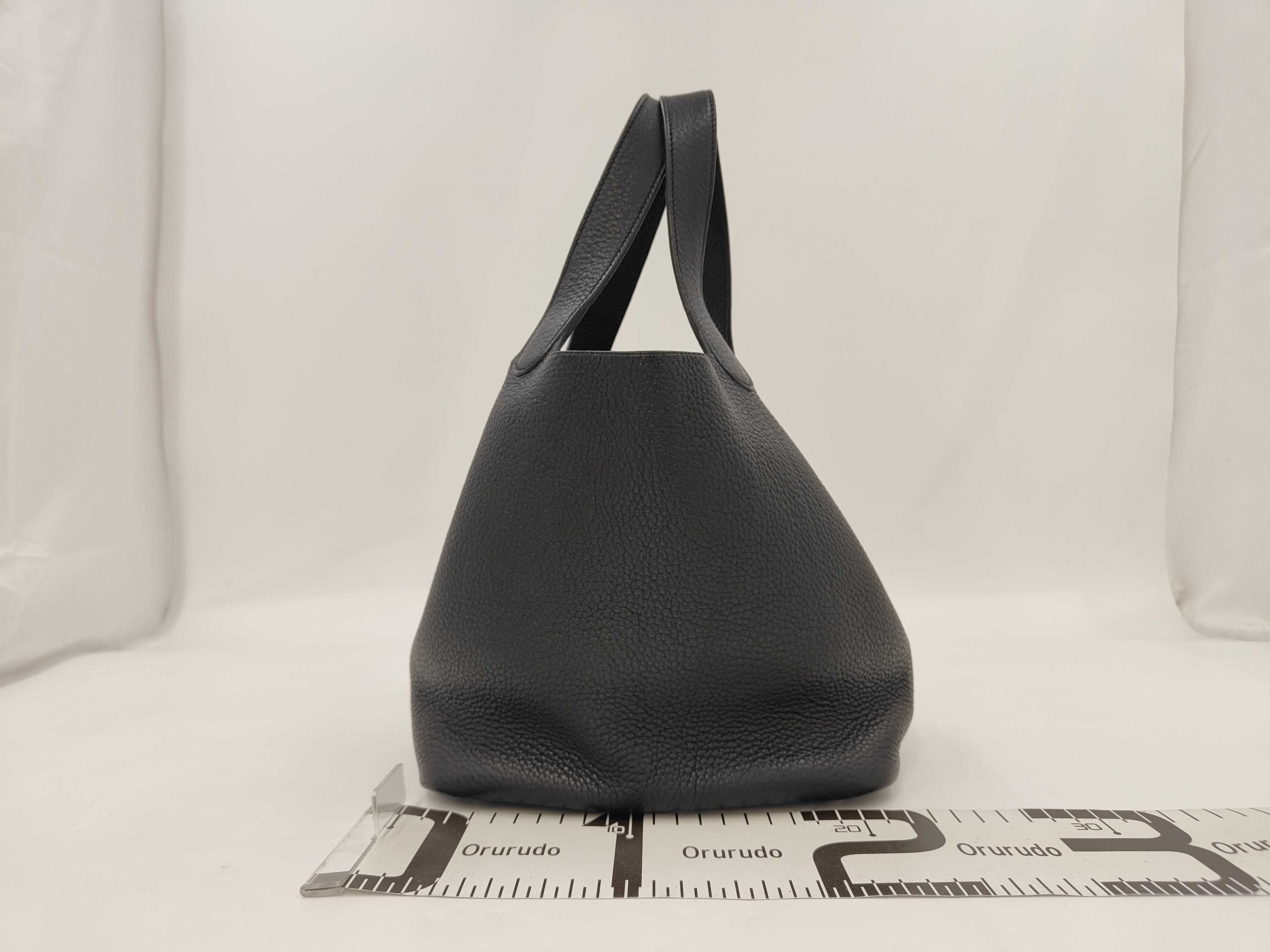 Picotin Lock 22 Silver Hardware Noir [Stamp] K Handbag — view 2