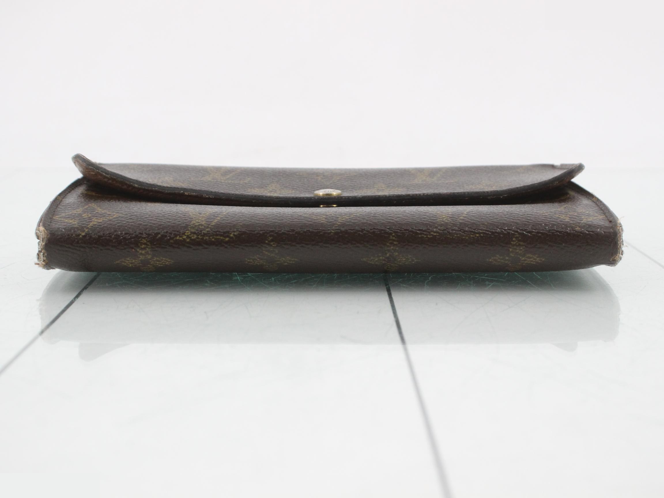 Monogram Portefeuille Sarah Bi-fold Long Wallet — view 3
