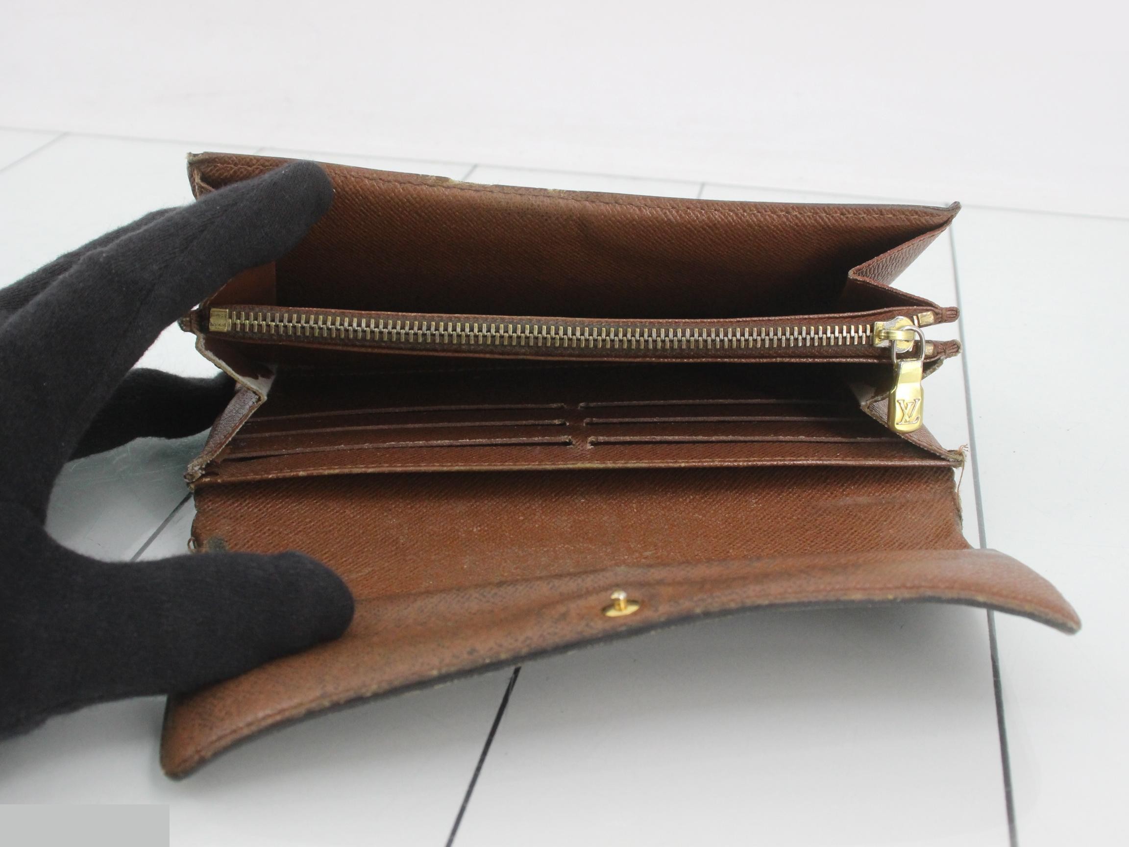 Monogram Portefeuille Sarah Bi-fold Long Wallet — view 4