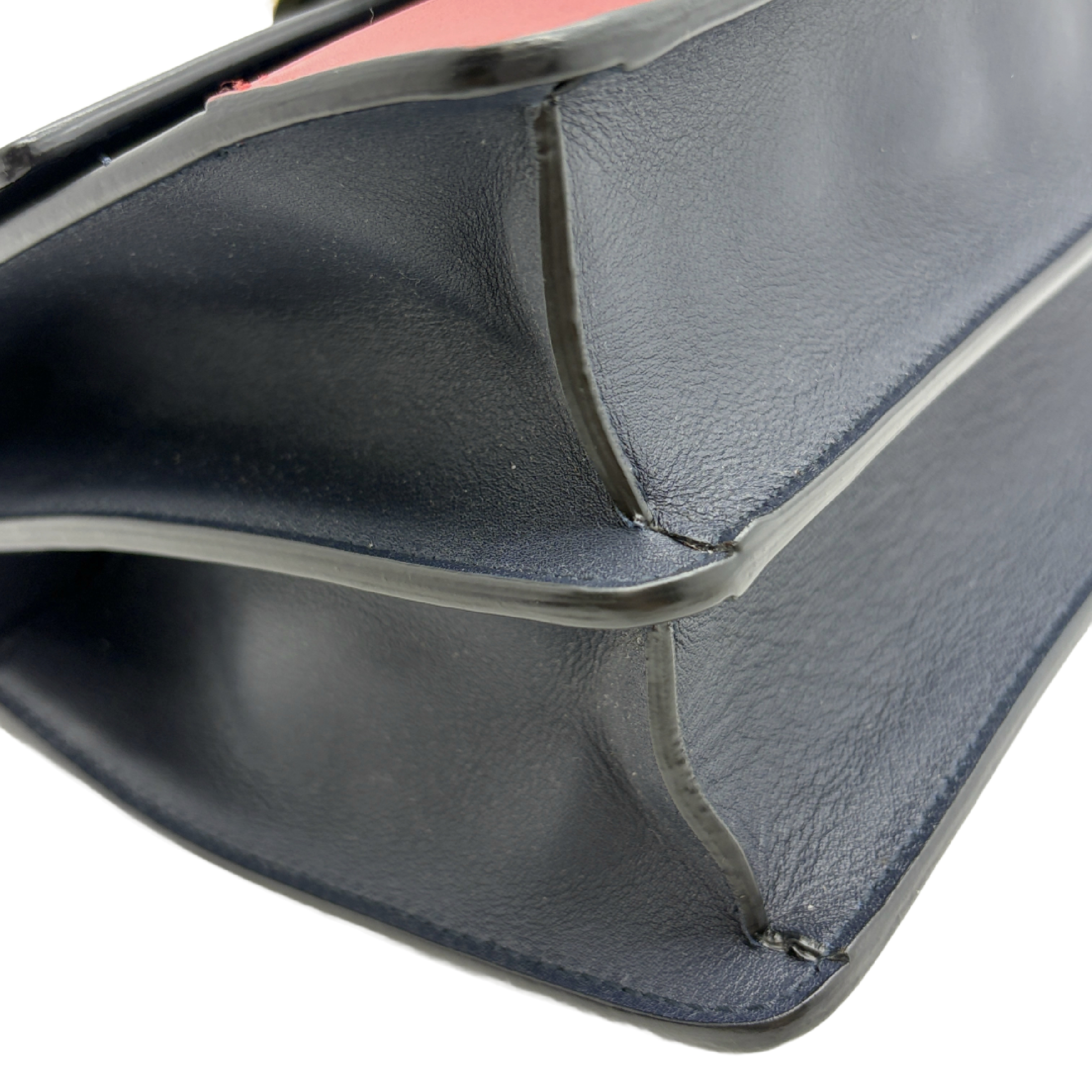 shoulder bag — view 4