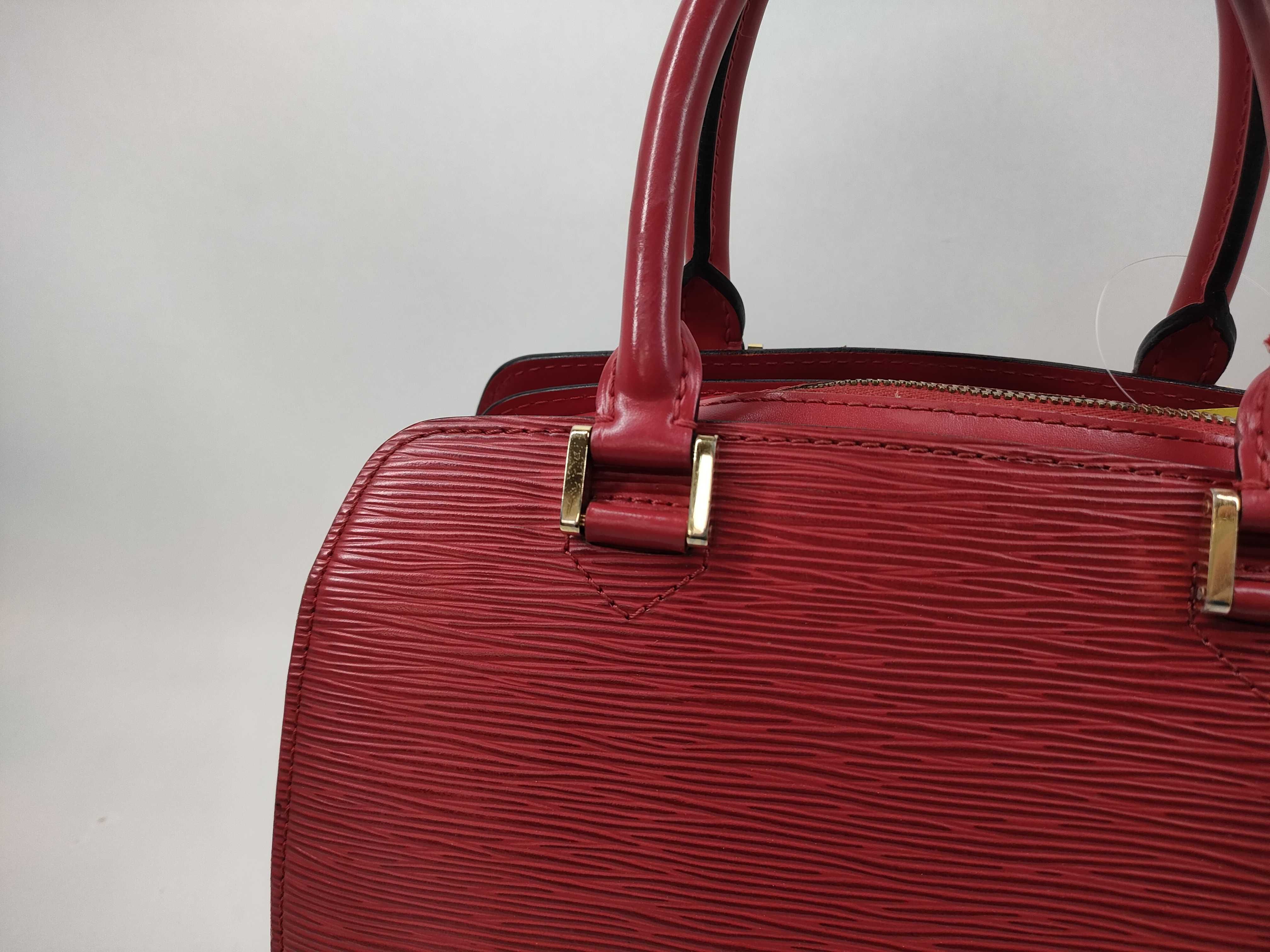 Epi Pont Neuf PM Handbag — view 3