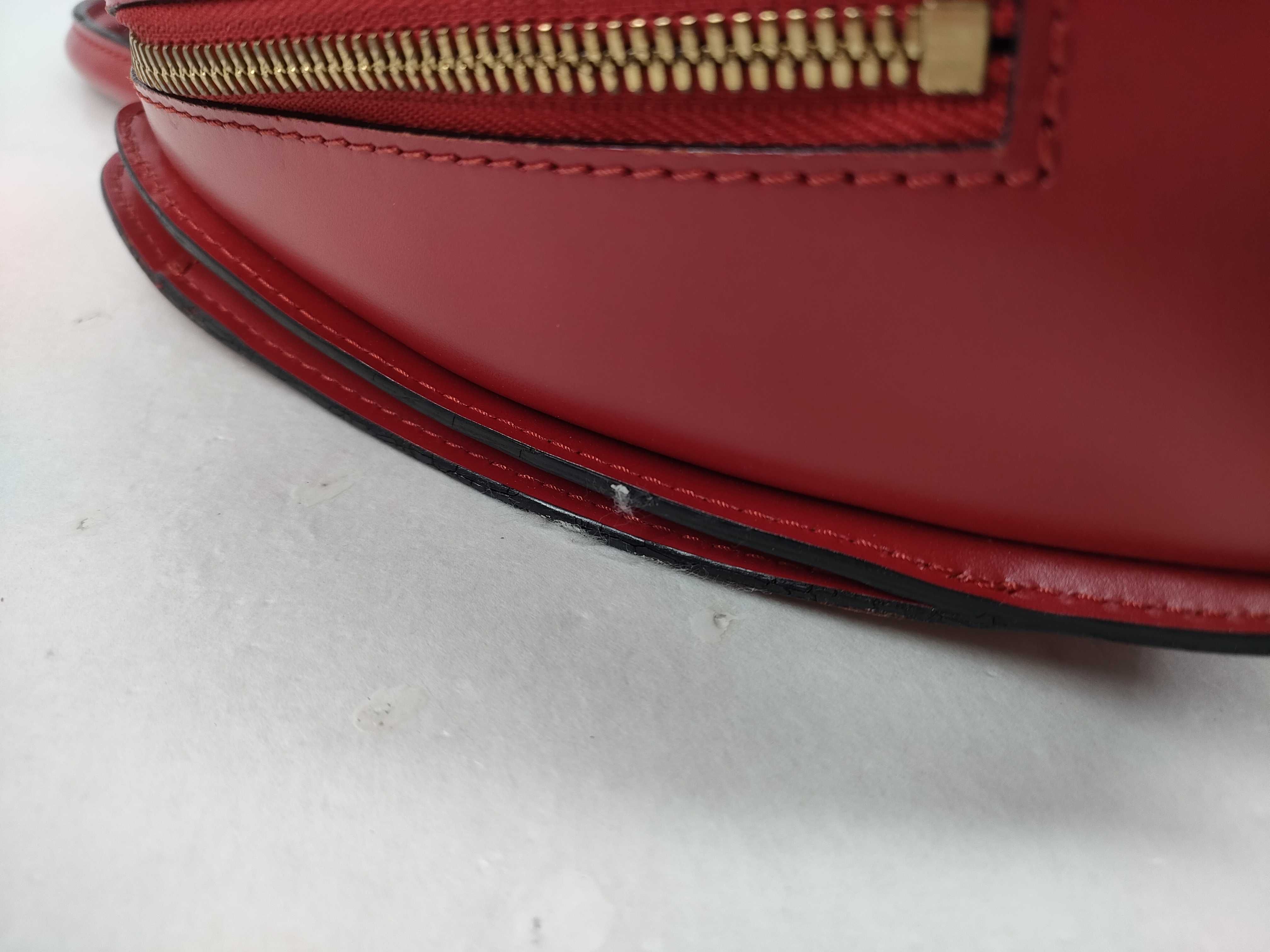 Epi Pont Neuf PM Handbag — view 10