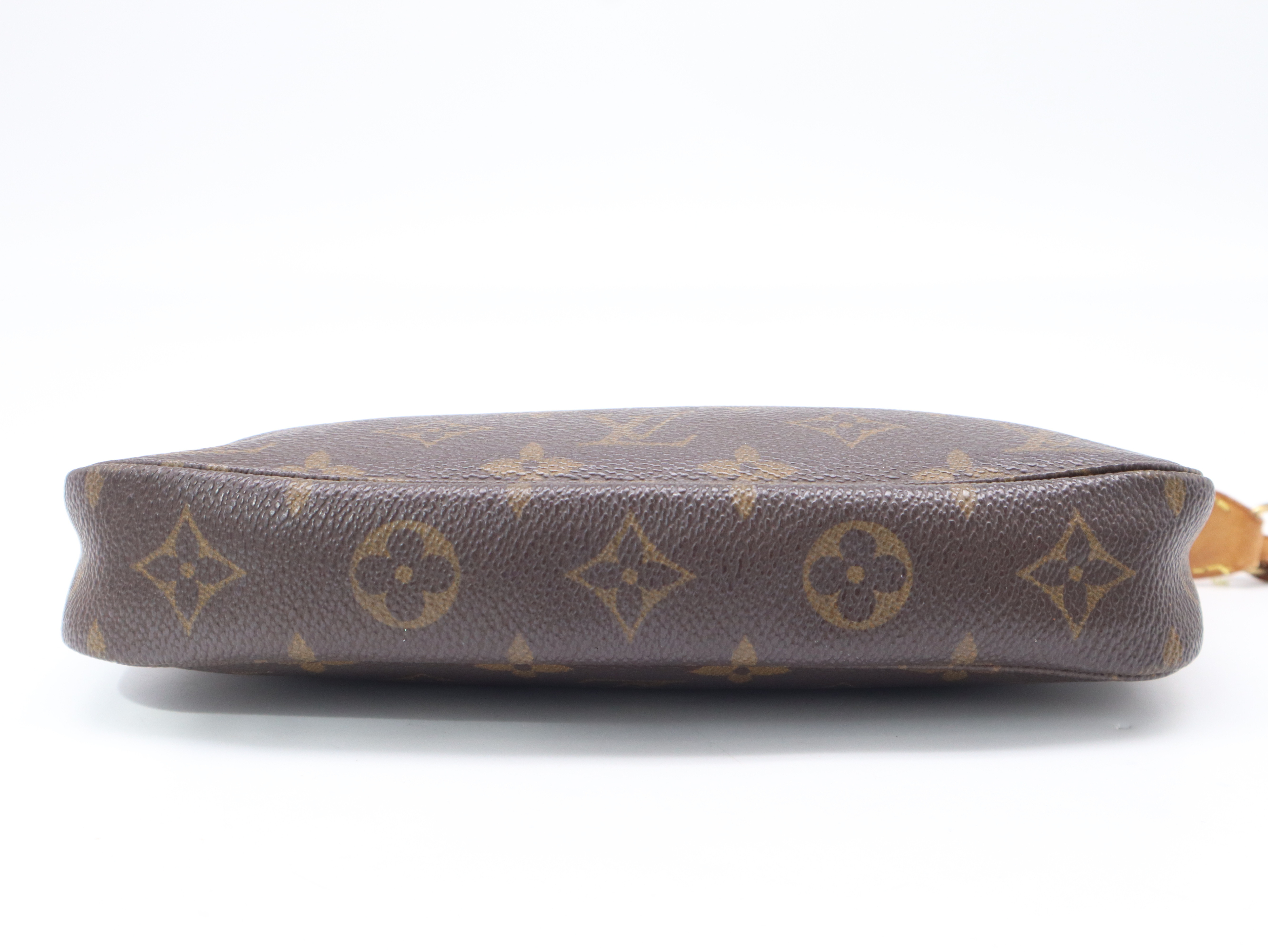M51980 Monogram Pochette Accessoires Pouch — view 4