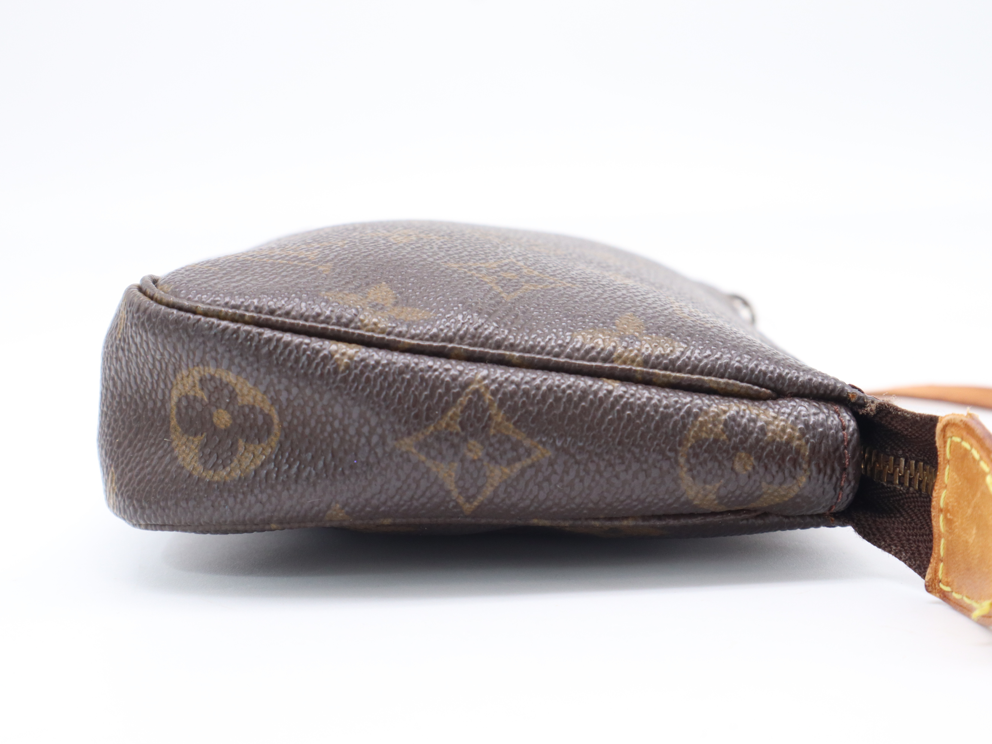 M51980 Monogram Pochette Accessoires Pouch — view 5