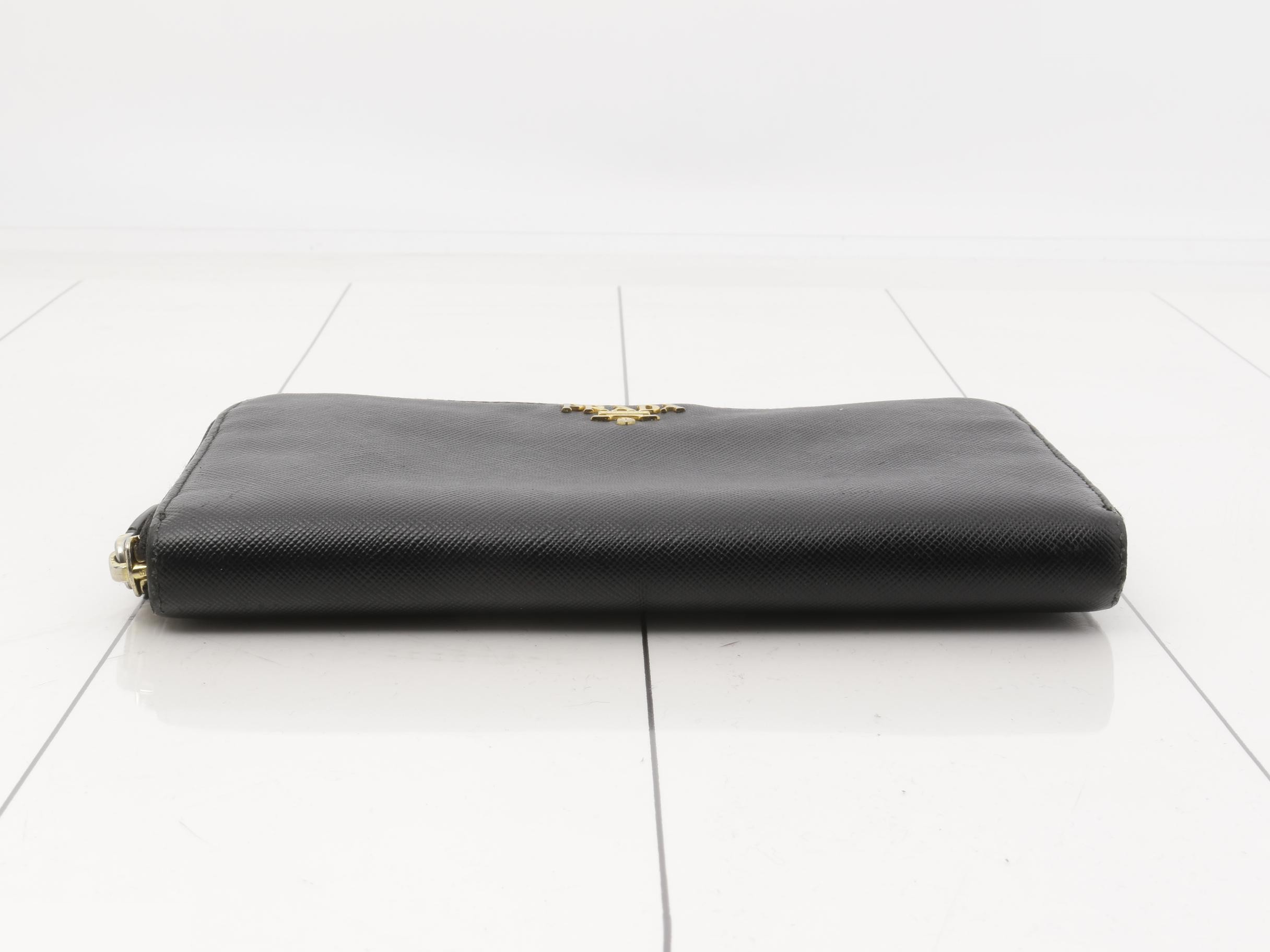 Other lines: Bags and Wallets — view 3