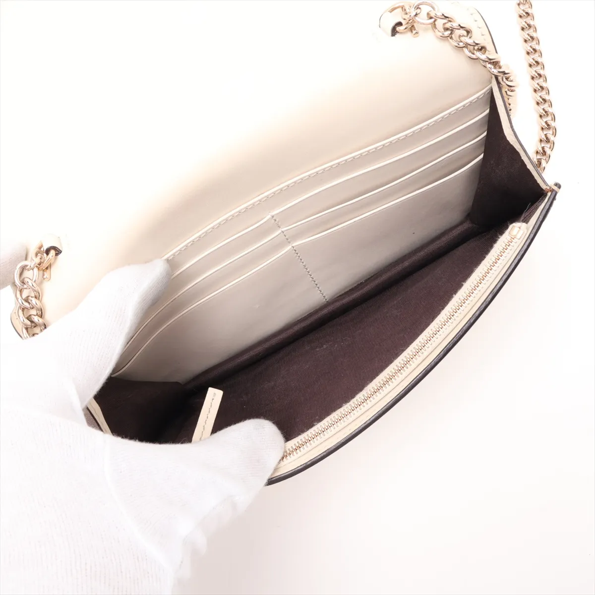 Guccissima Leather Chain Wallet White 431408 — view 6