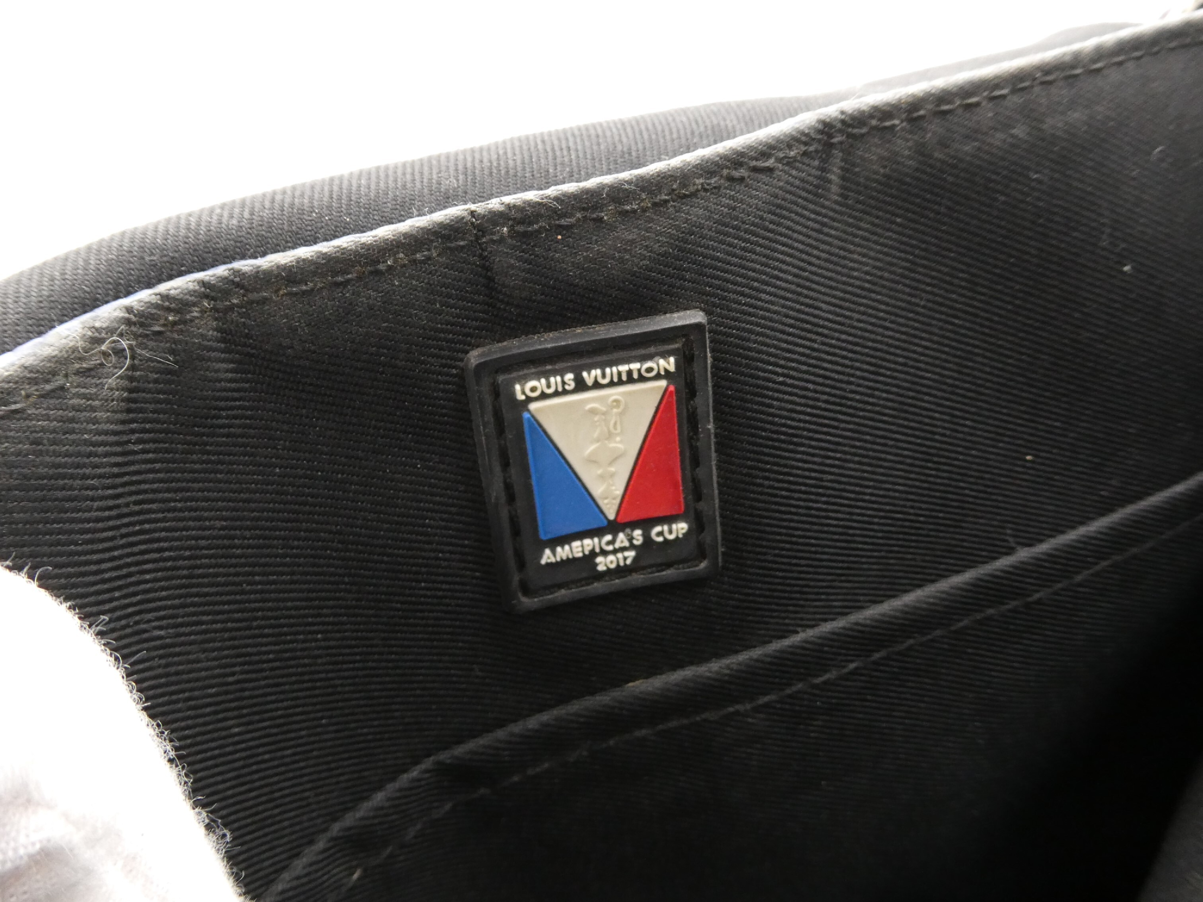 Damier Cobalt District PM Latitude Shoulder Bag — view 8