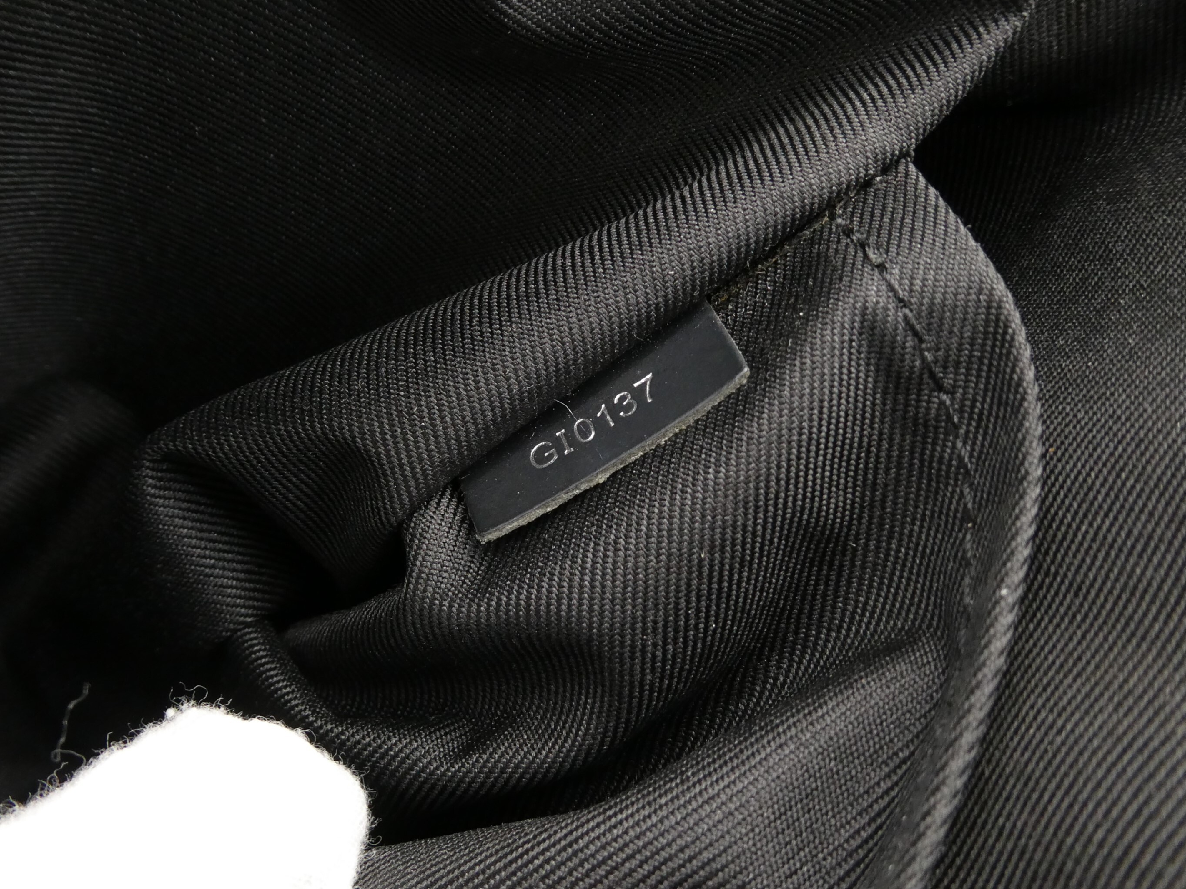 Damier Cobalt District PM Latitude Shoulder Bag — view 9