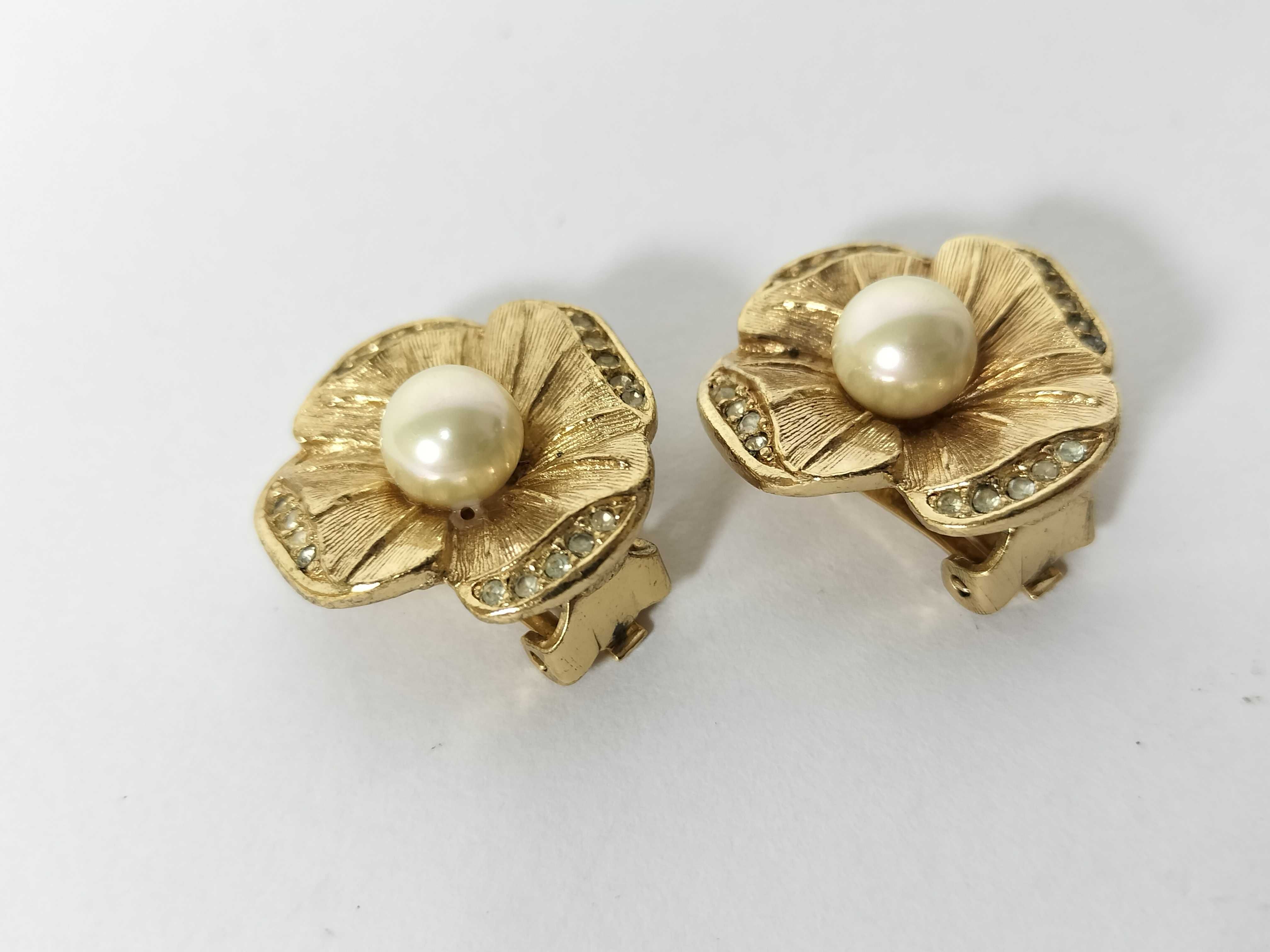 Flower Earrings — view 6