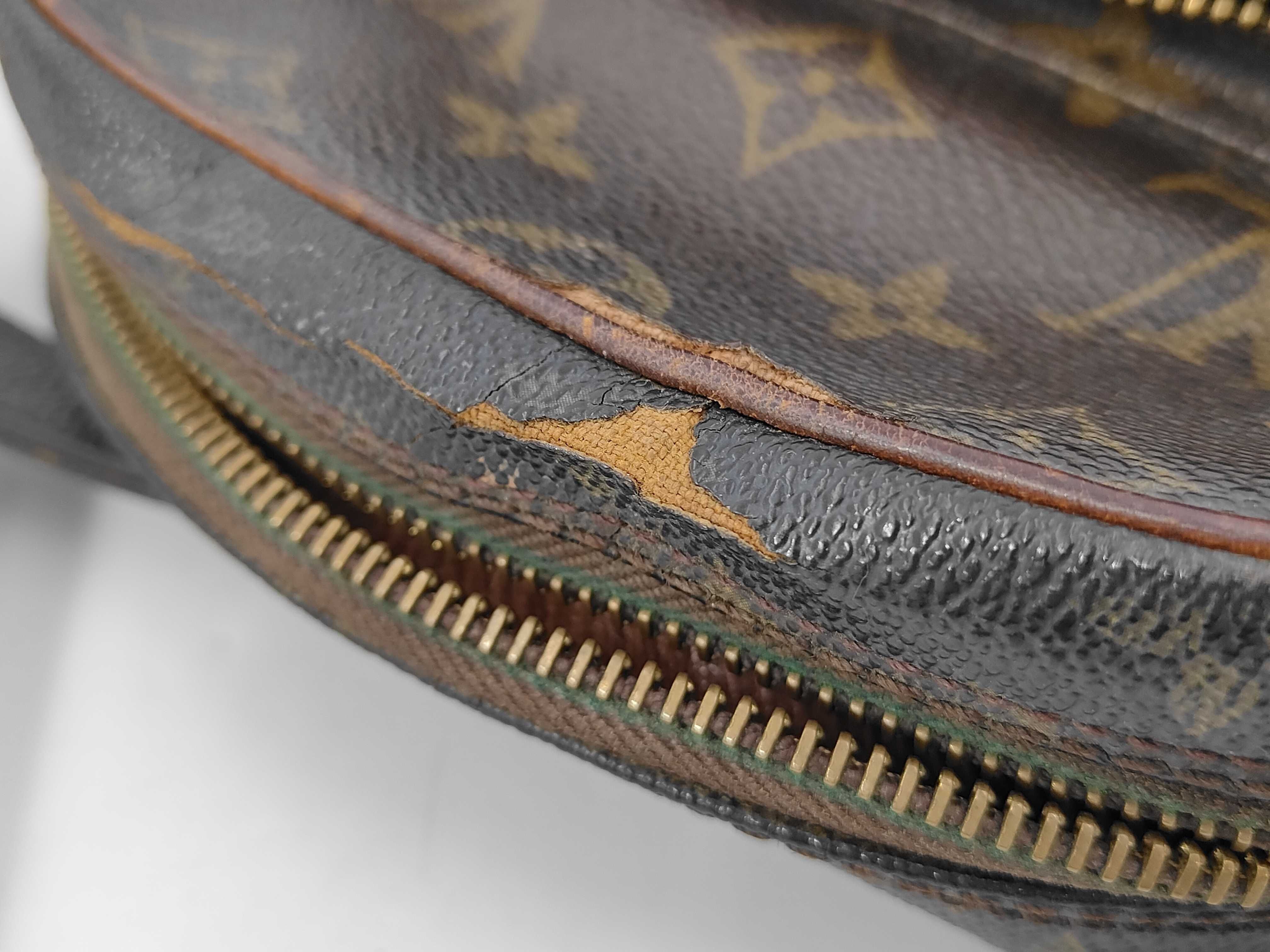 Monogram Amazon 882TH Shoulder Bag — view 4