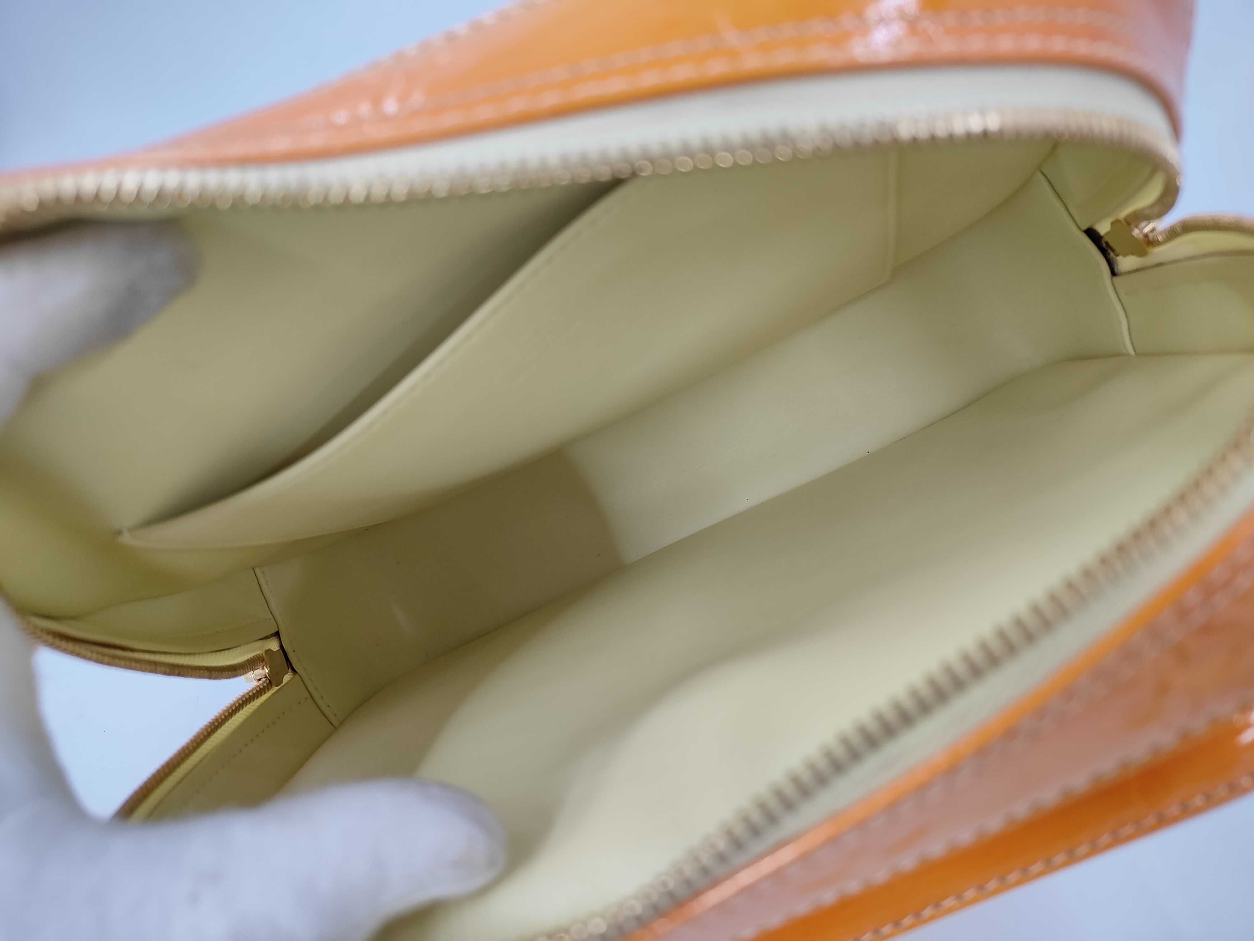 Vernis Marley M91039 Shoulder Bag — view 8