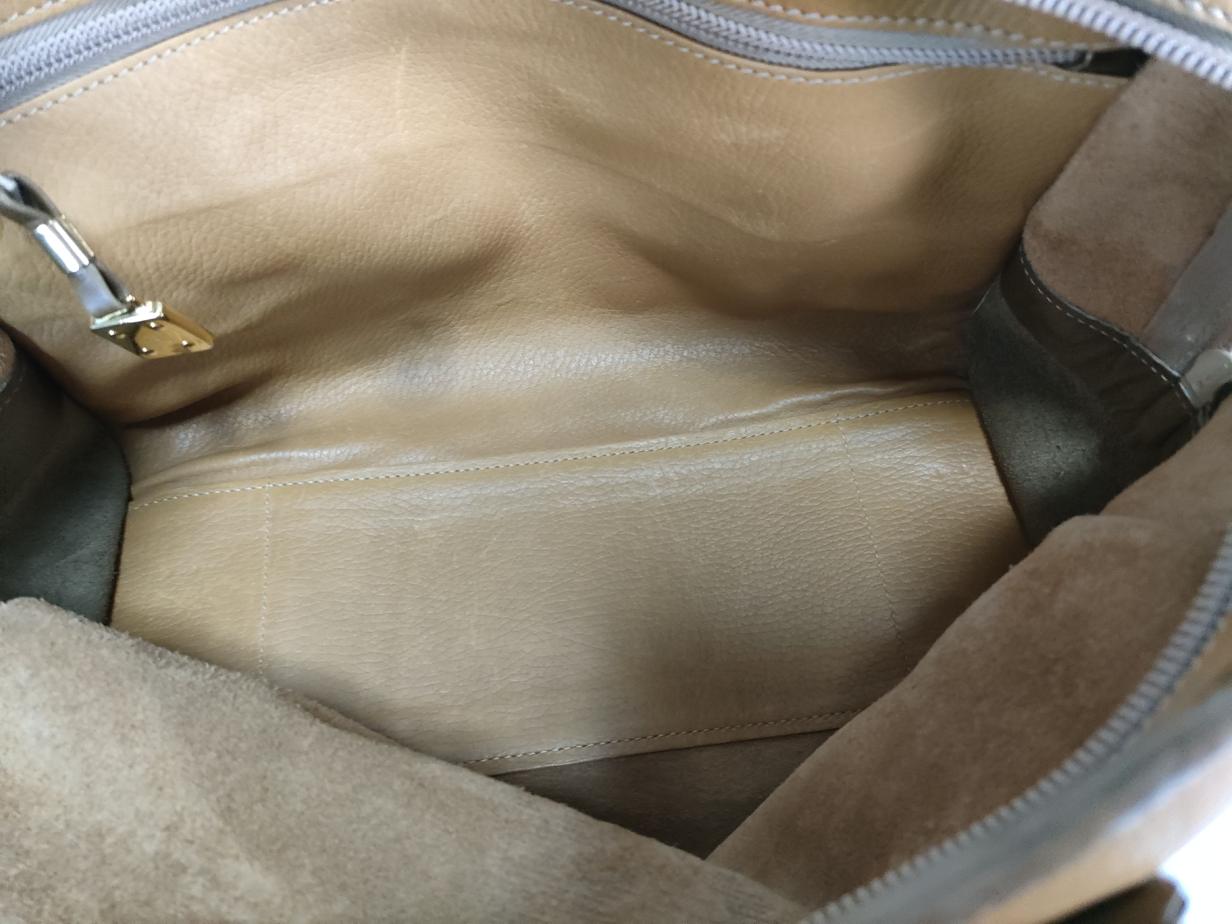 Amazona 28 Shoulder Bag — view 11