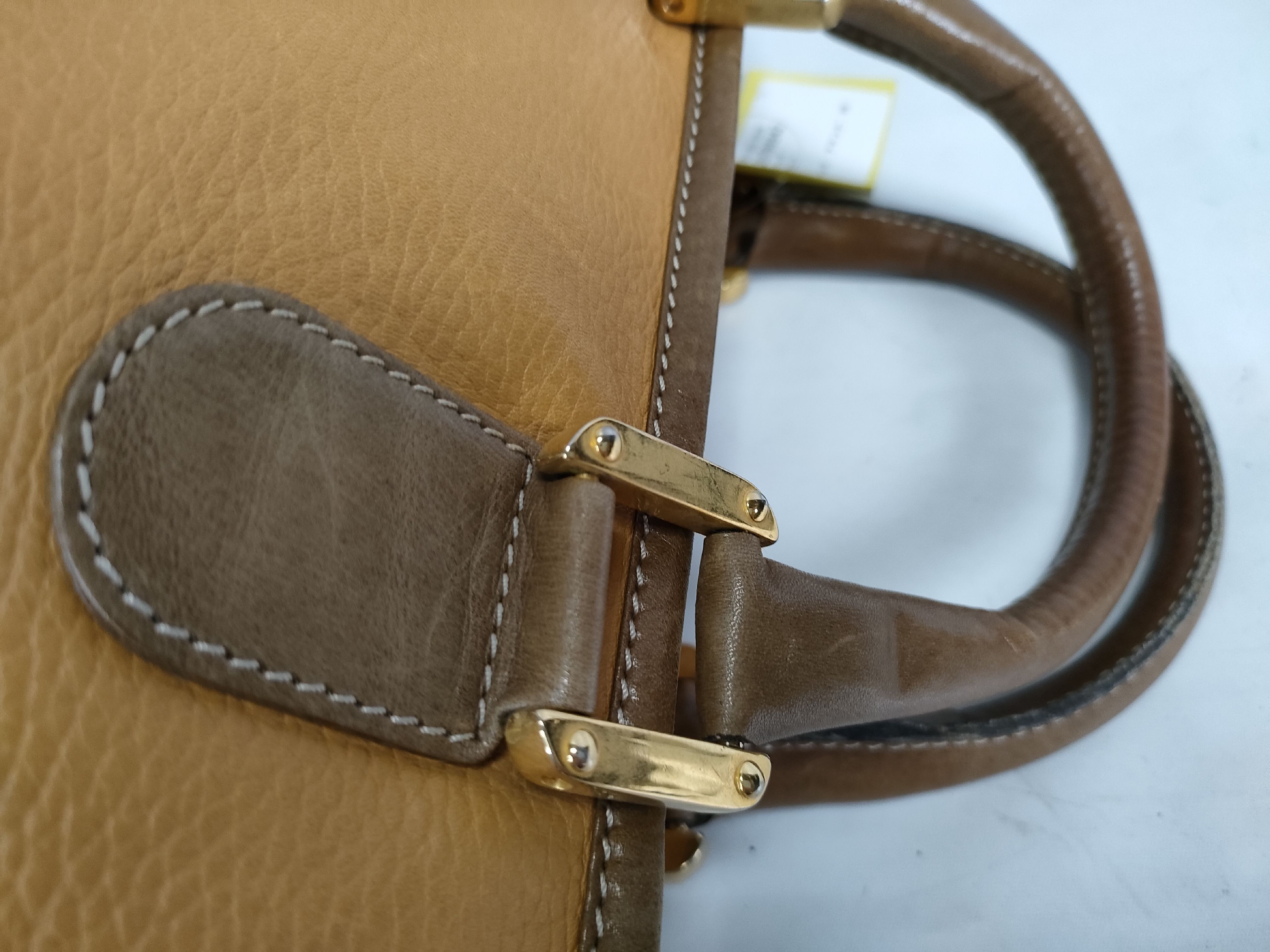 Amazona 28 Shoulder Bag — view 5