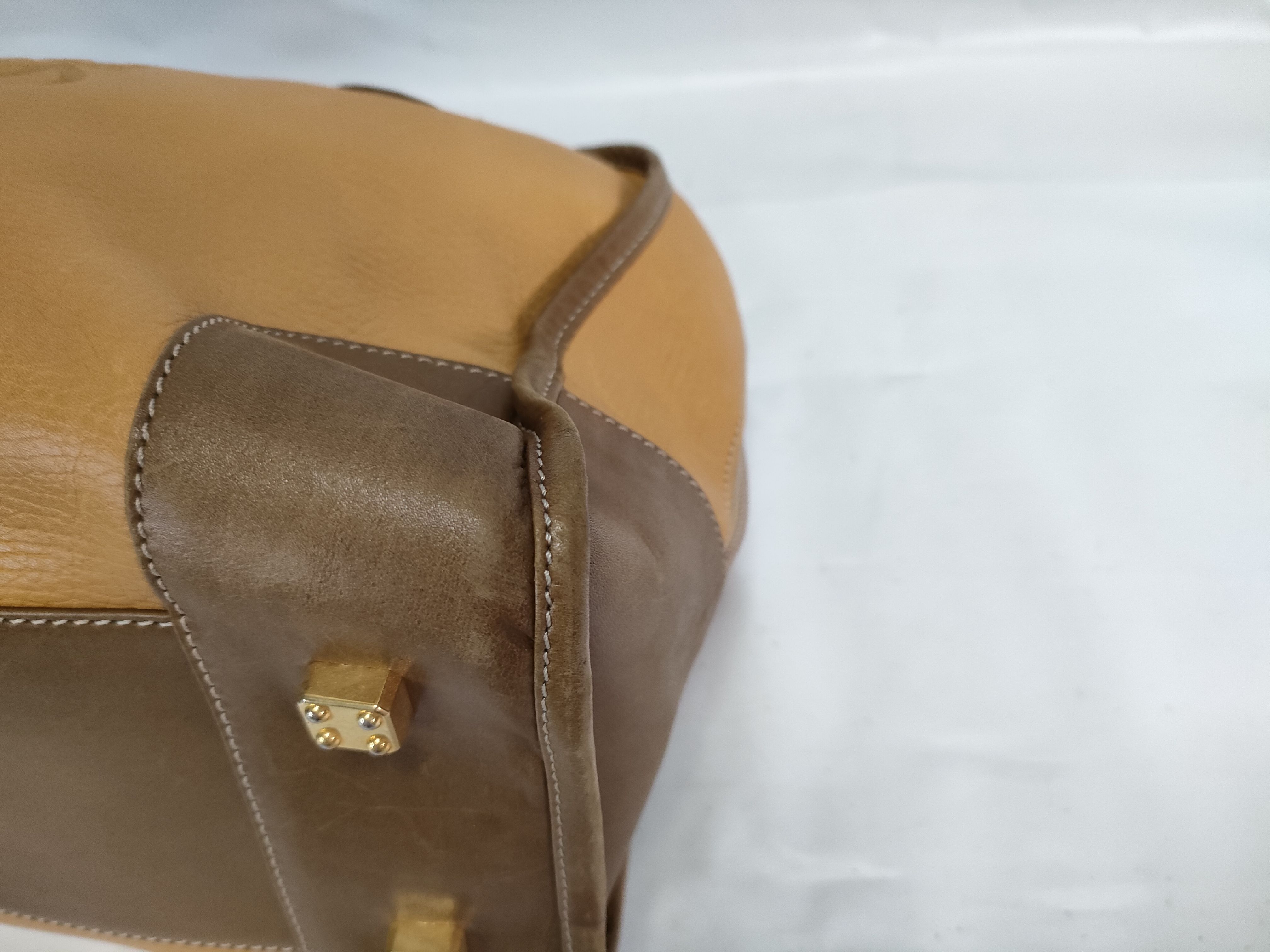 Amazona 28 Shoulder Bag — view 6