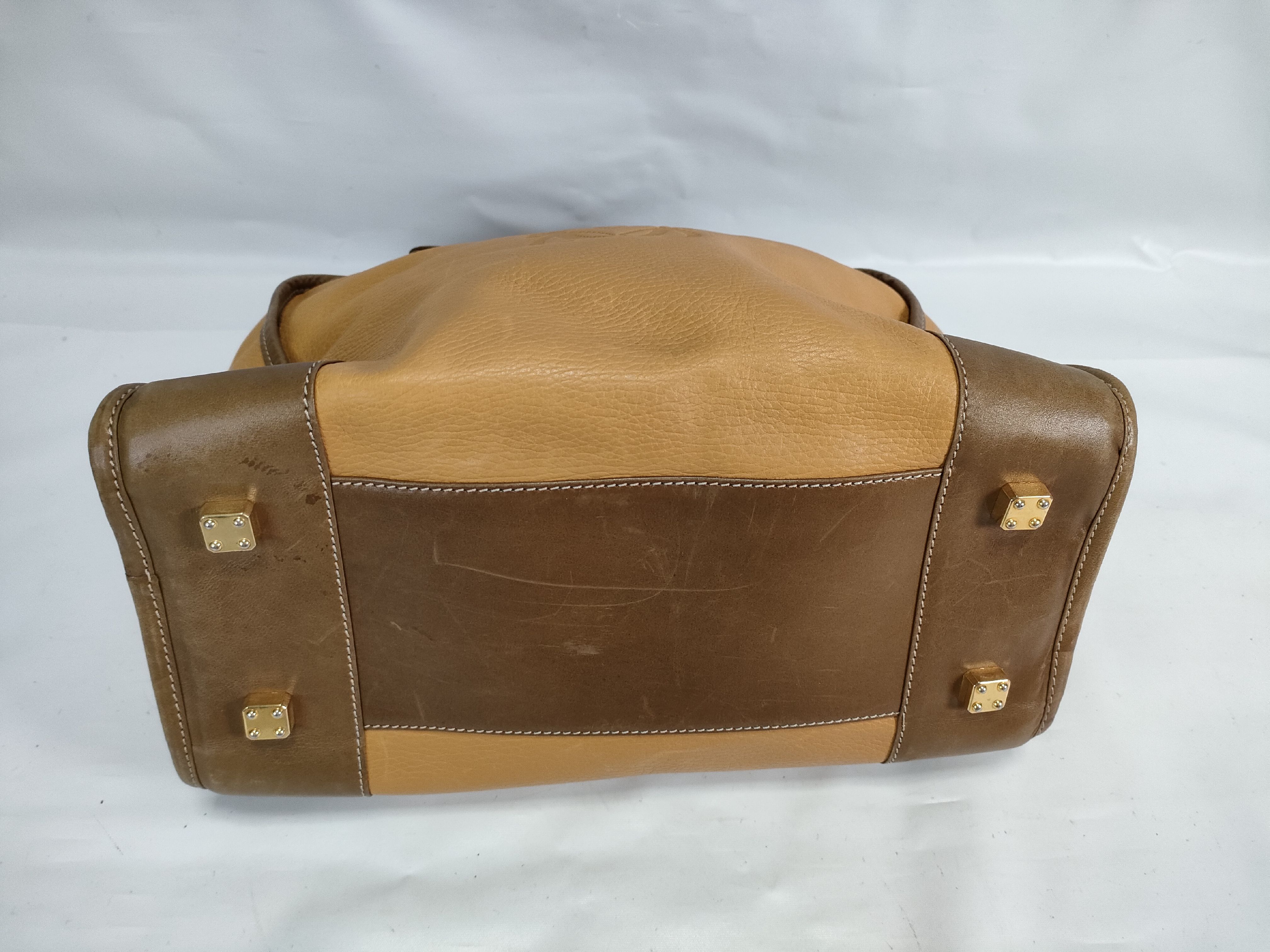 Amazona 28 Shoulder Bag — view 7