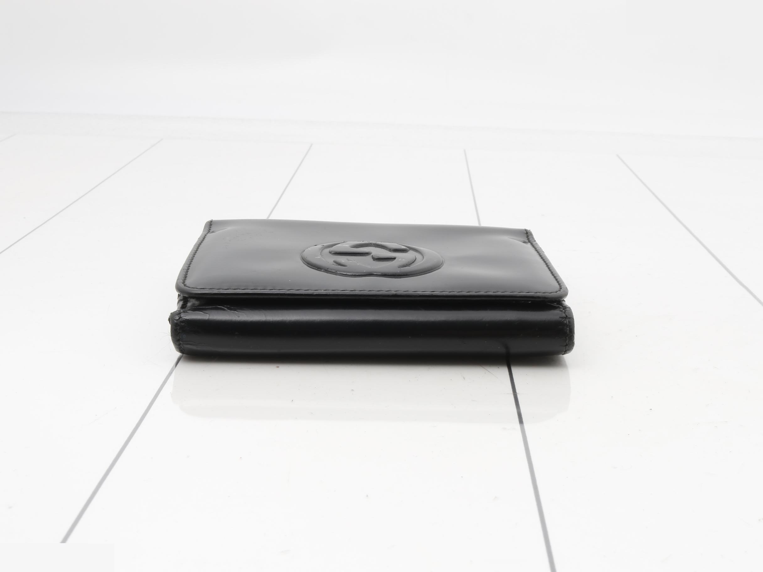 folding wallet — view 3