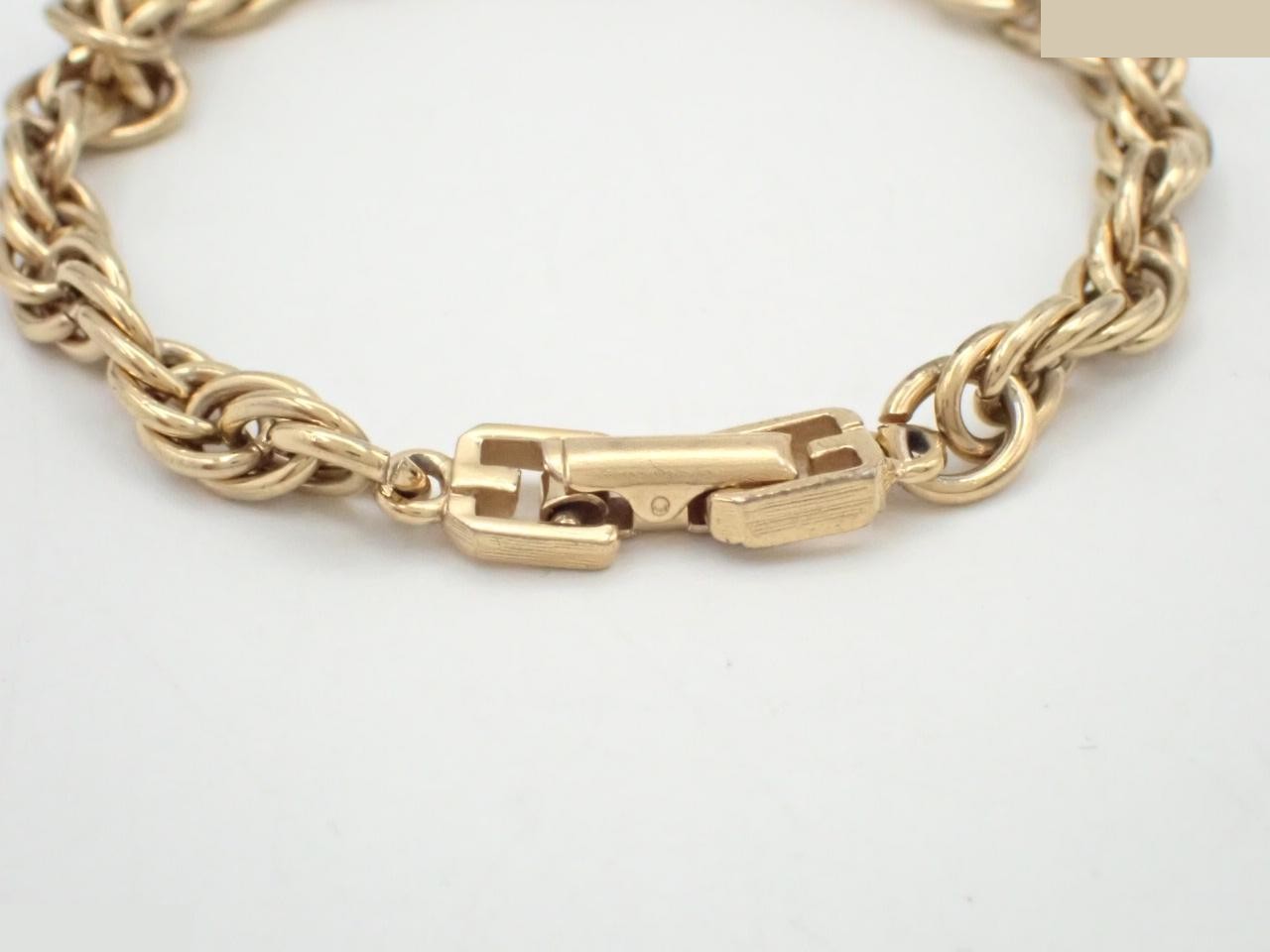 Bracelet, wrist circumference approximately 16.5 cm — view 3