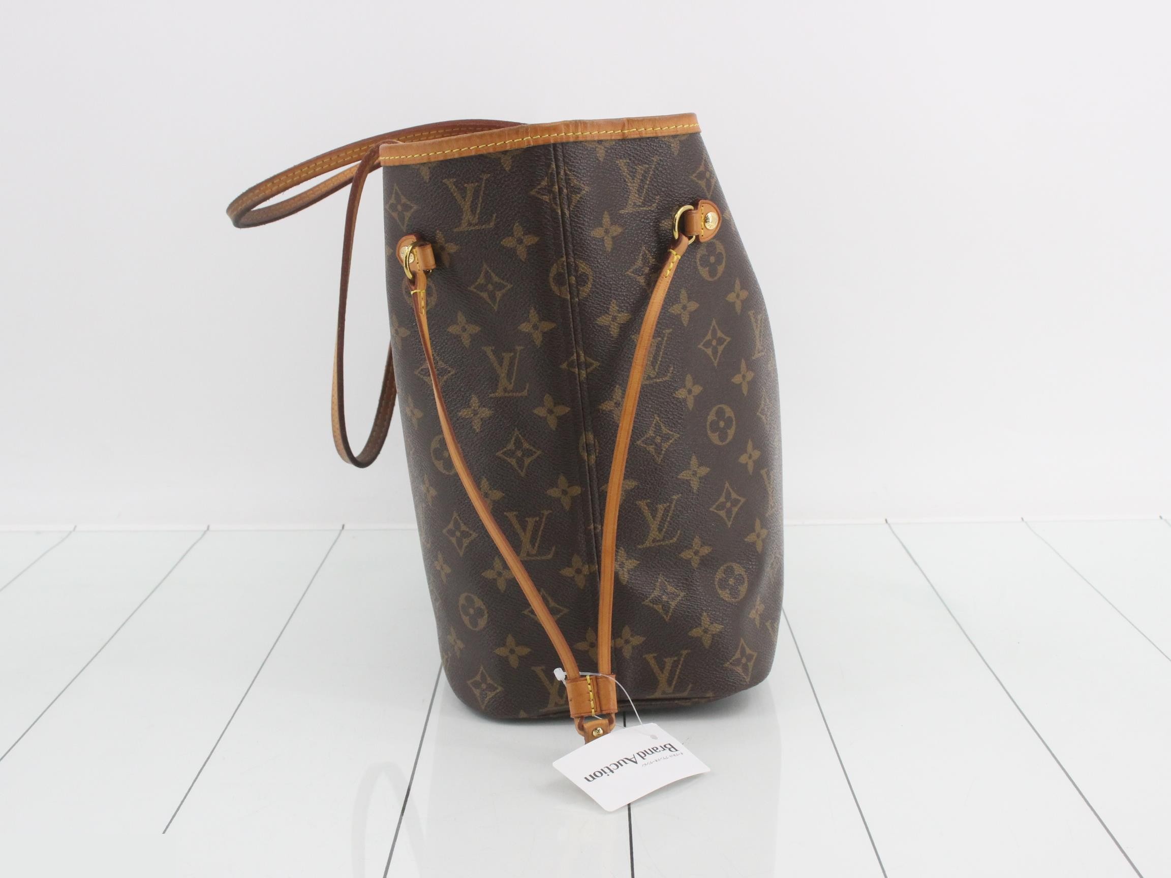 Monogram Neverfull MM Tote Bag — view 4