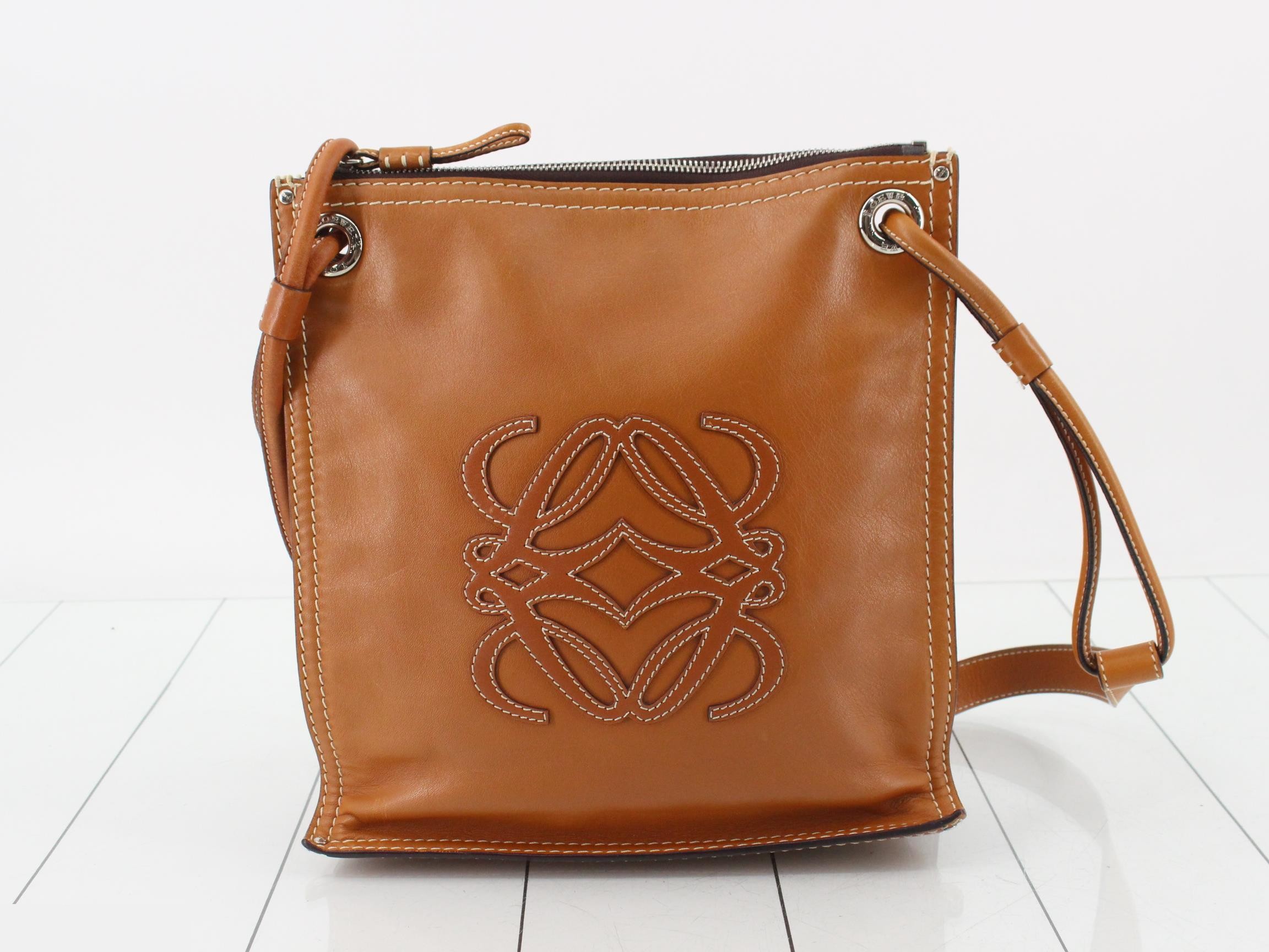 Other lines: Bags and shoulder bags