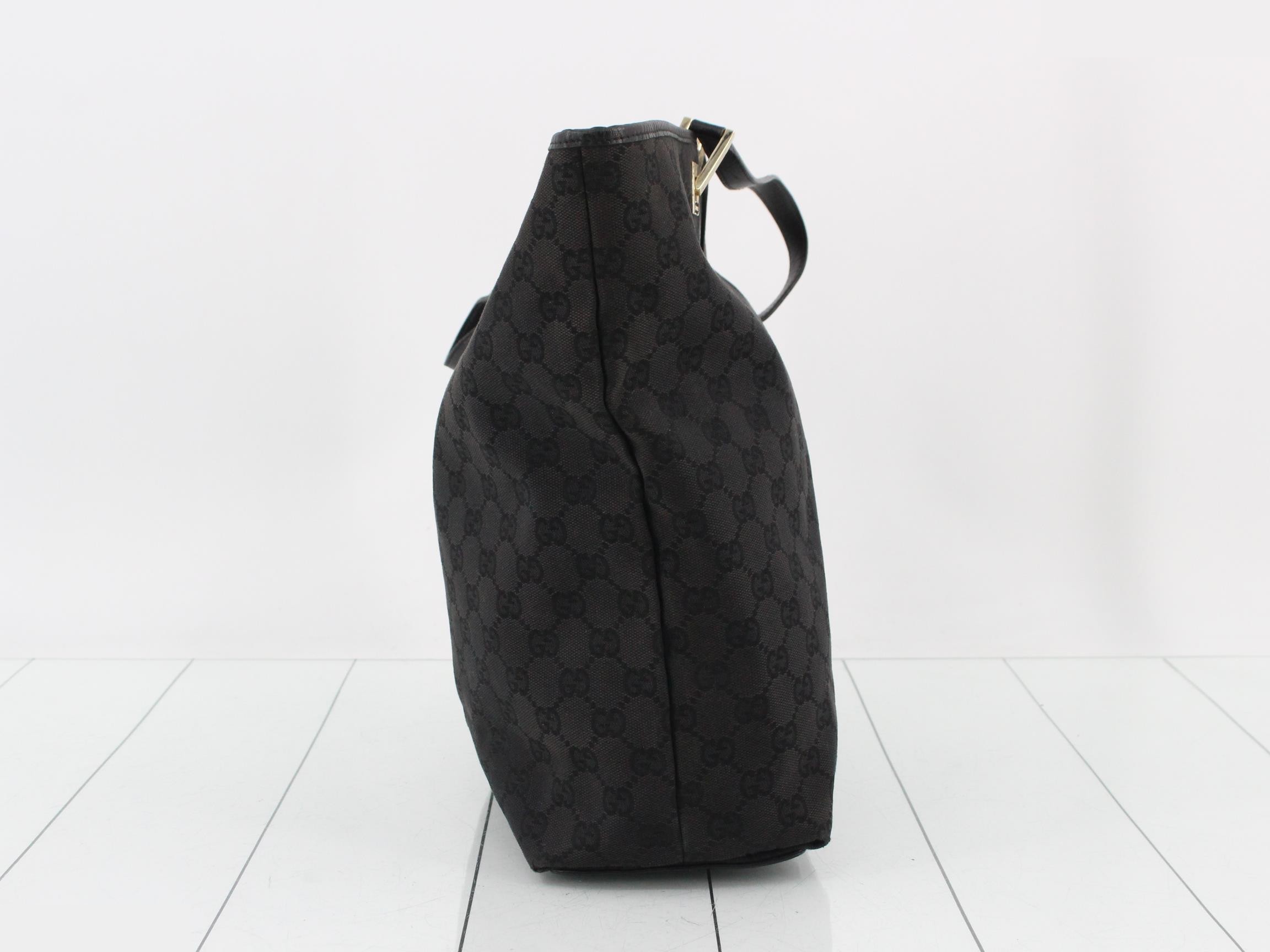 GG Canvas (Bag) - Shoulder Bag — view 4