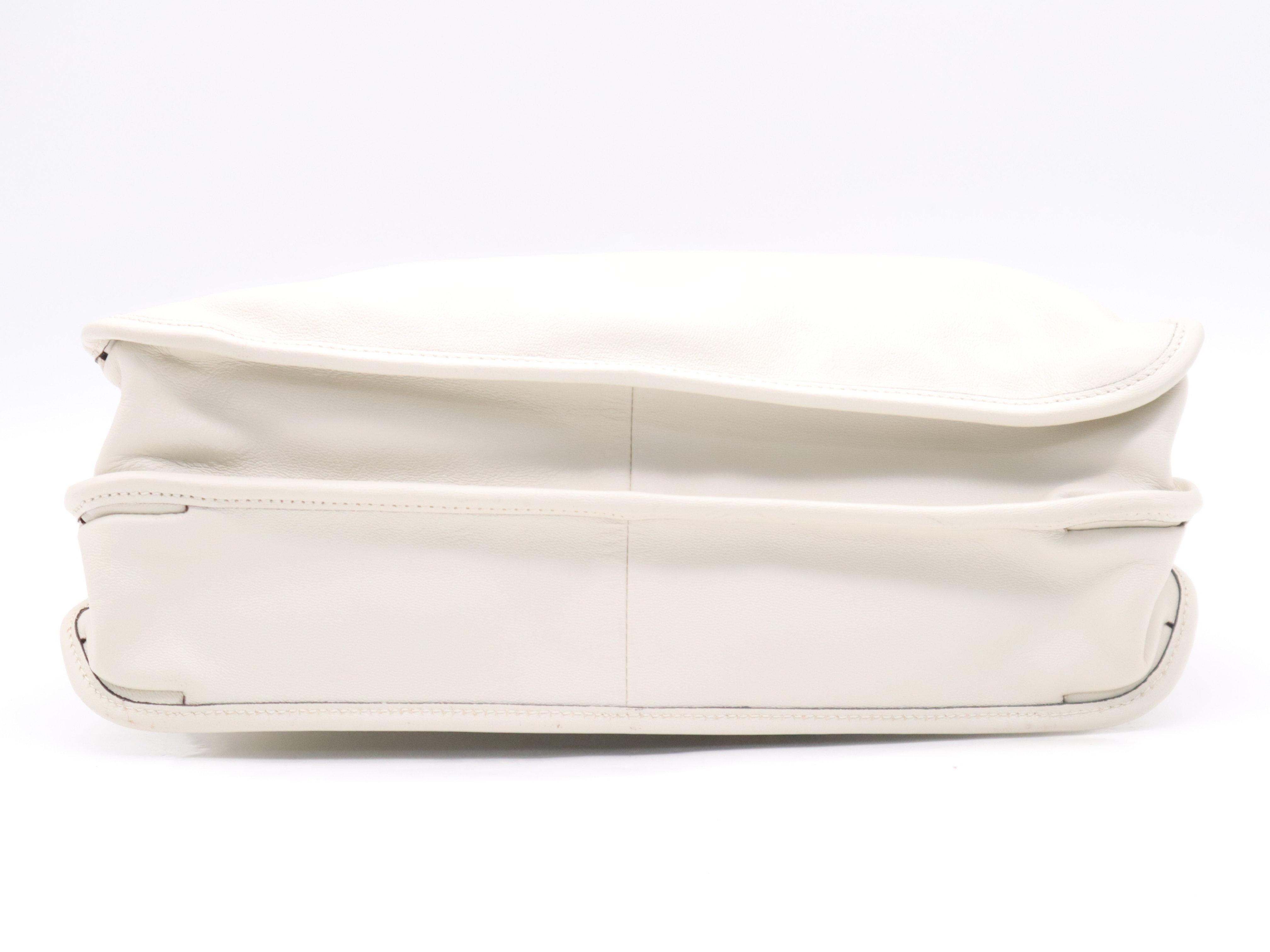 621144 Horsebit 1955 Medium Tote Bag, Leather, Ivory, with Dust Bag. — view 4