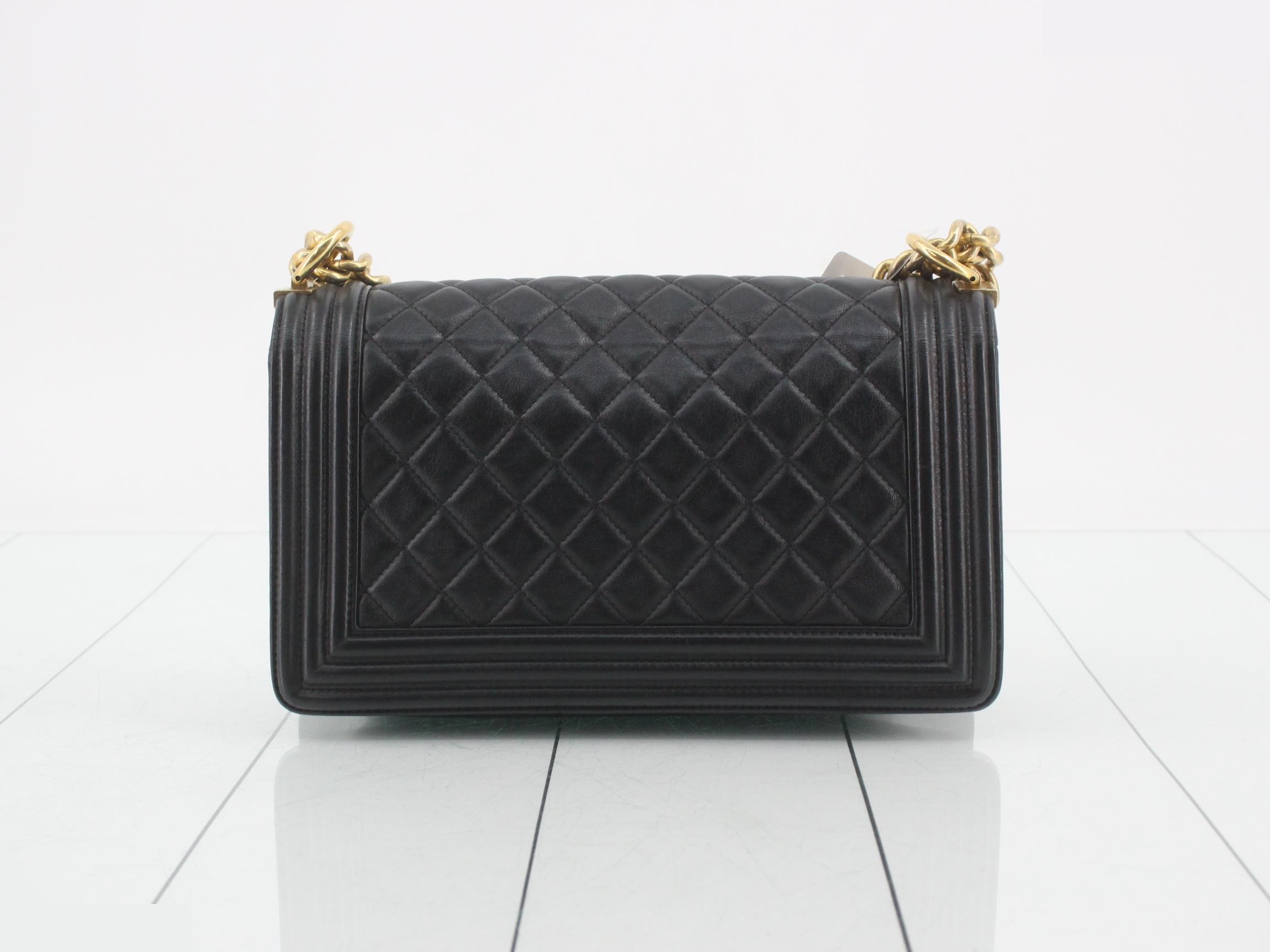 Matelassé Boy Chanel Lambskin — view 2