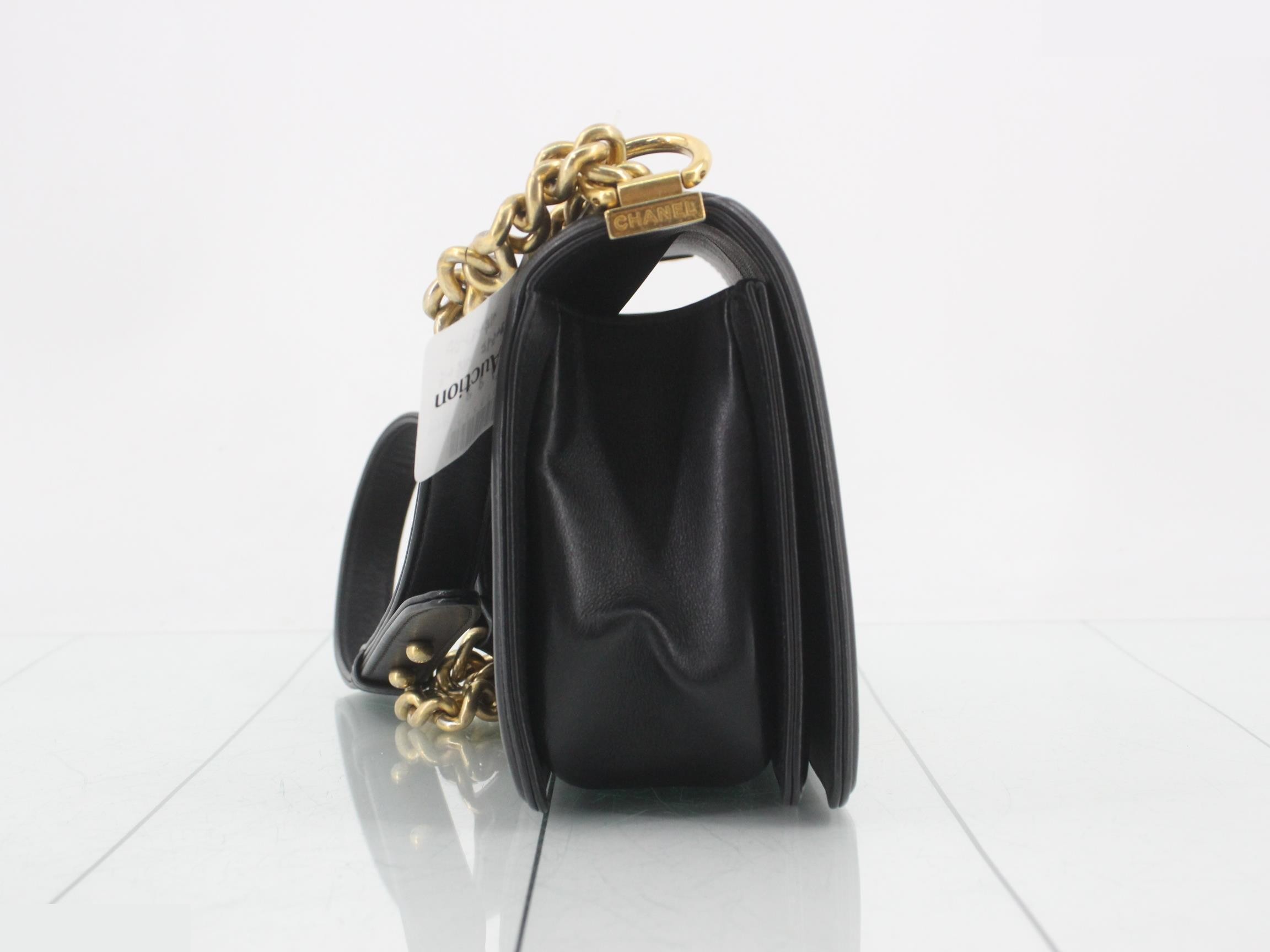 Matelassé Boy Chanel Lambskin — view 4