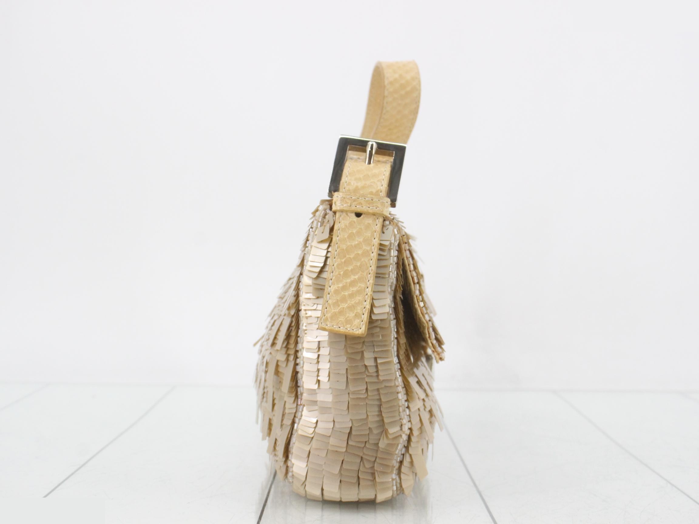 Other lines: Bags & Handbags, Beaded, Mamma Baguette, Gold — view 4