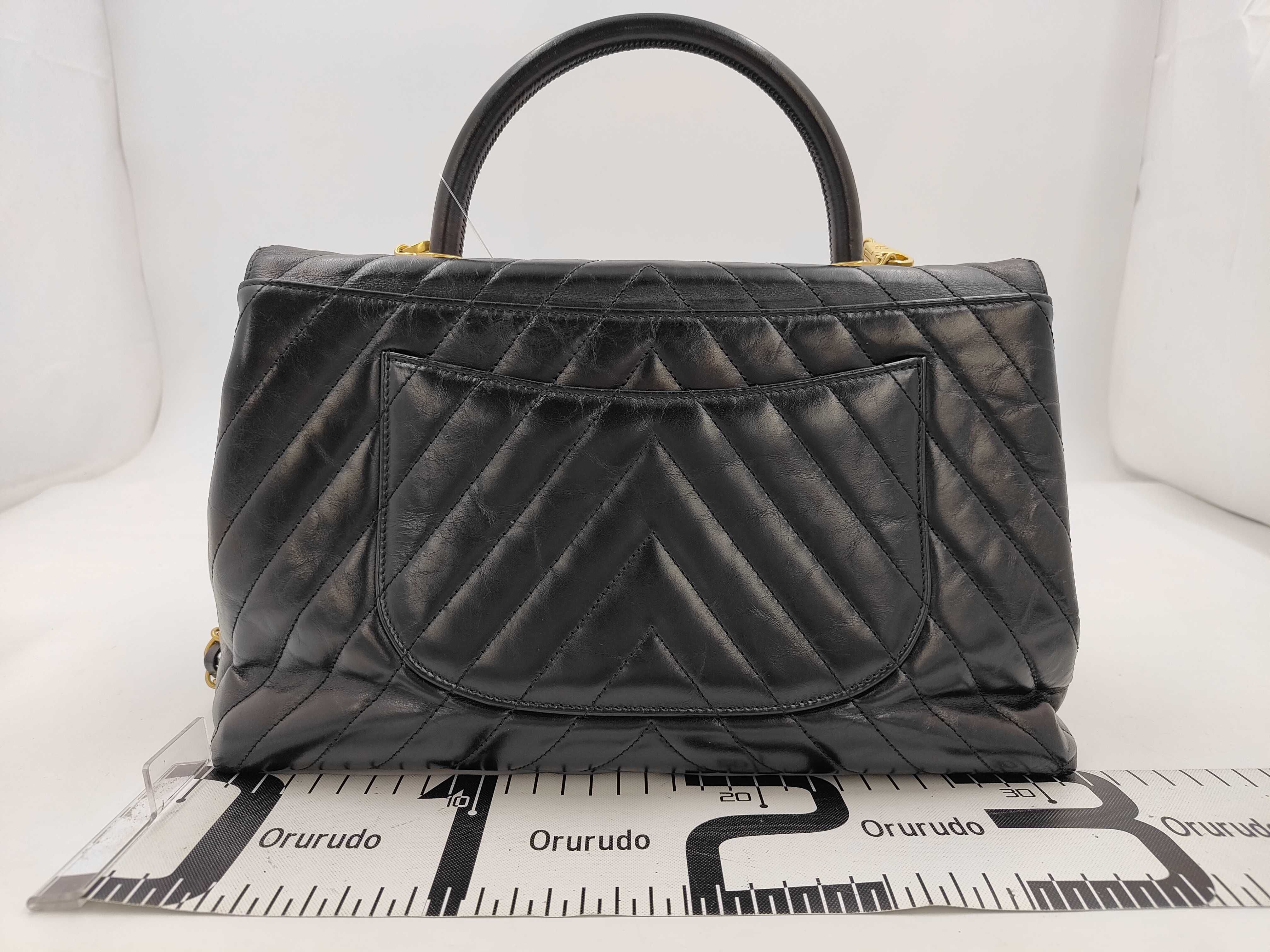 Calfskin V-stitch Coco Handle Chevron 2-Way Shoulder Bag, Black, Series 24 — view 2