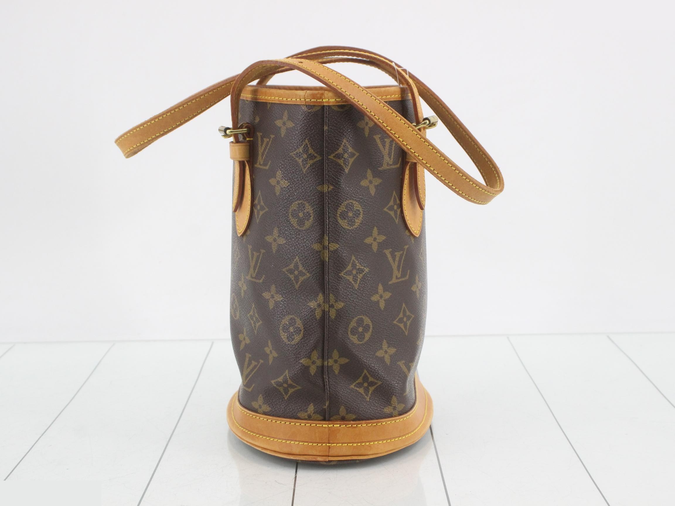 Bucket PM with pouch — view 3