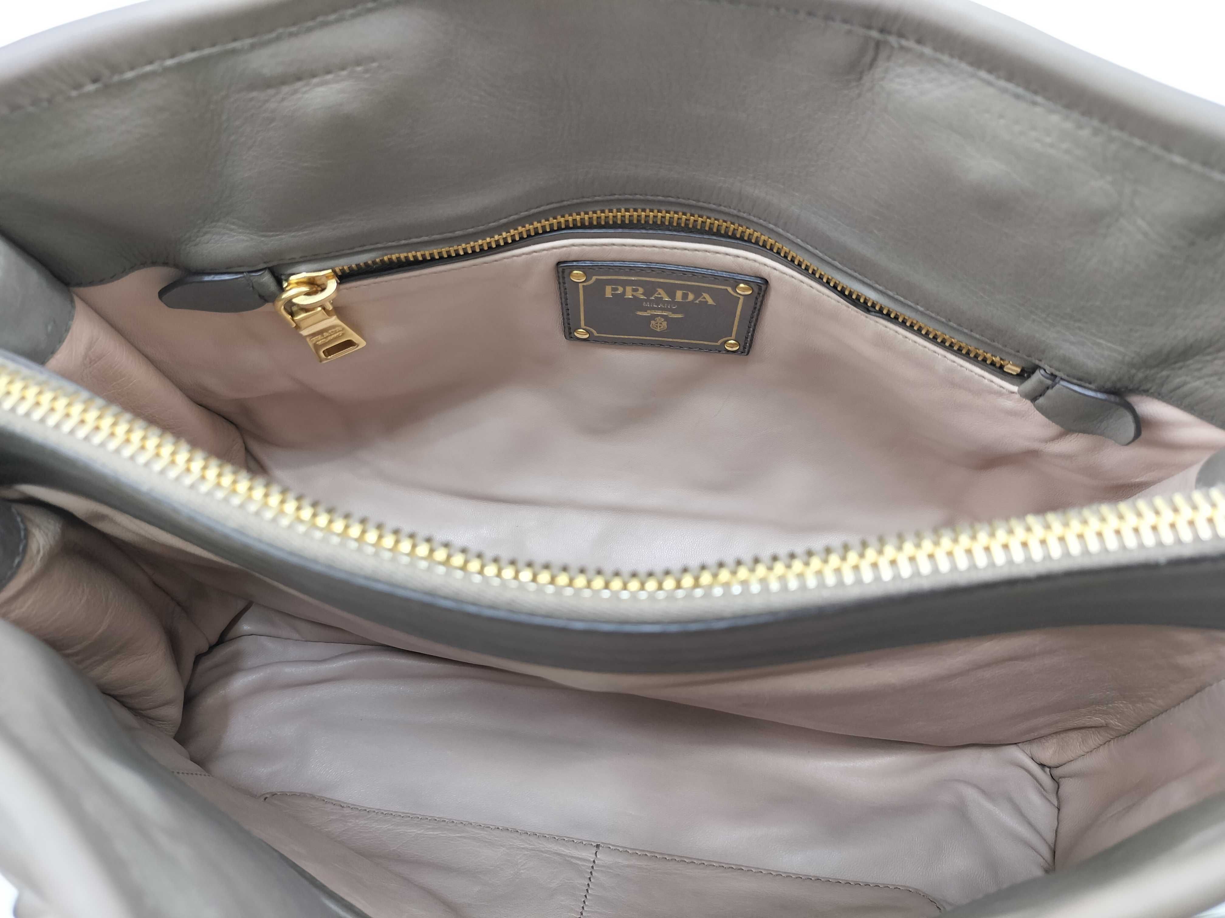 City Calf Leather 2-Way Bag Gray BN2205 Handbag — view 13