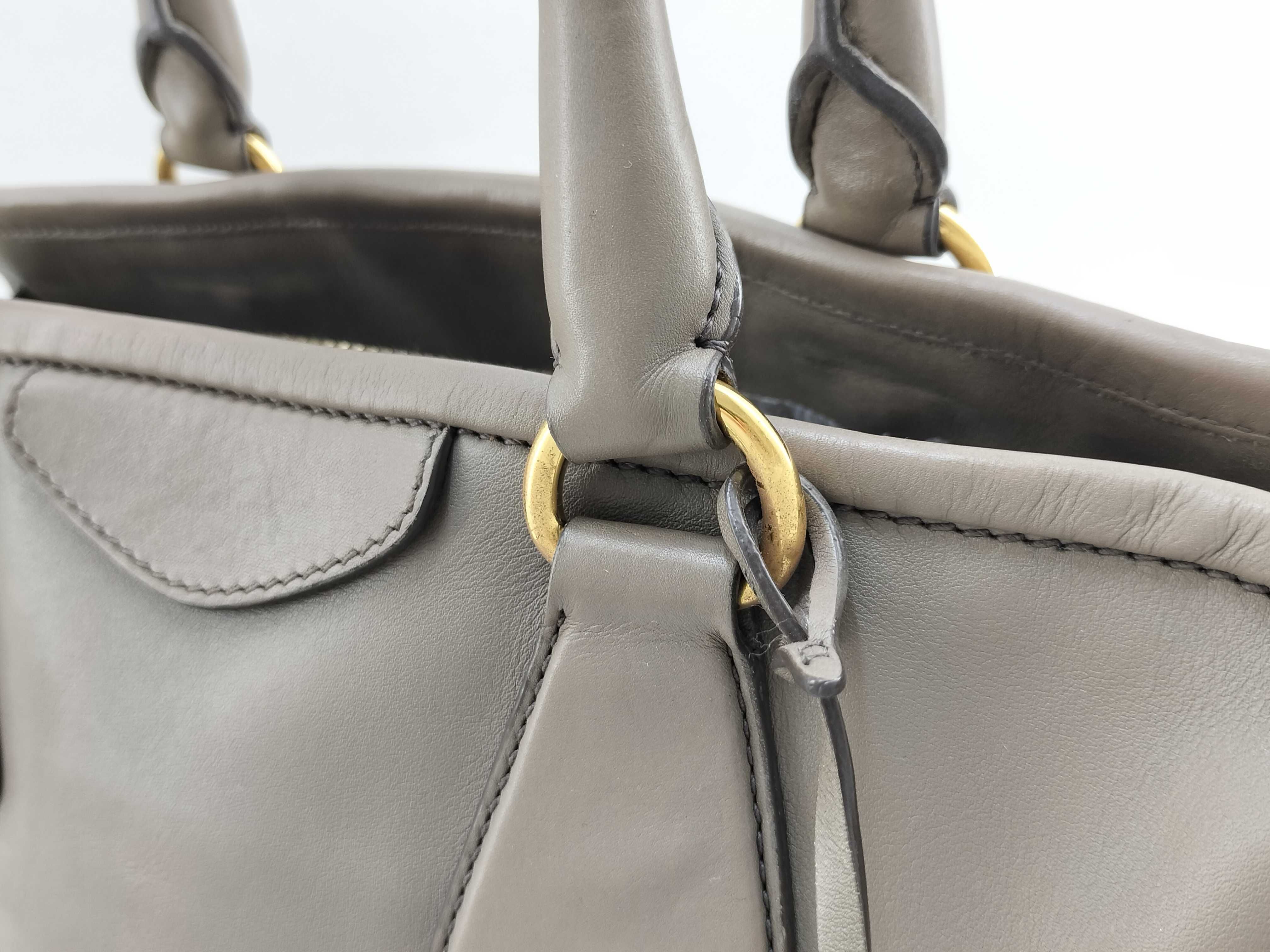 City Calf Leather 2-Way Bag Gray BN2205 Handbag — view 3
