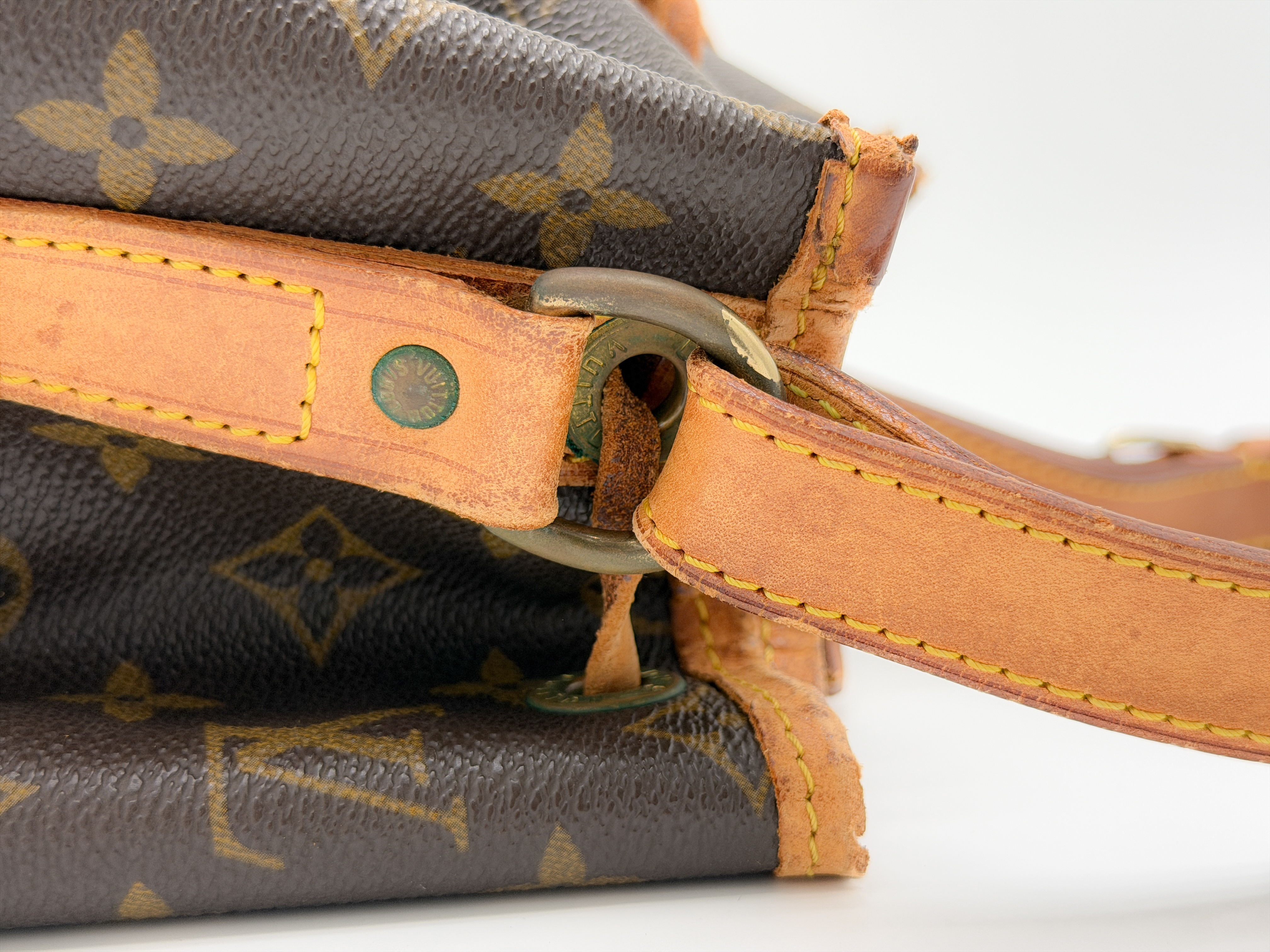 Monogram M42224 Noe Shoulder Bag — view 6