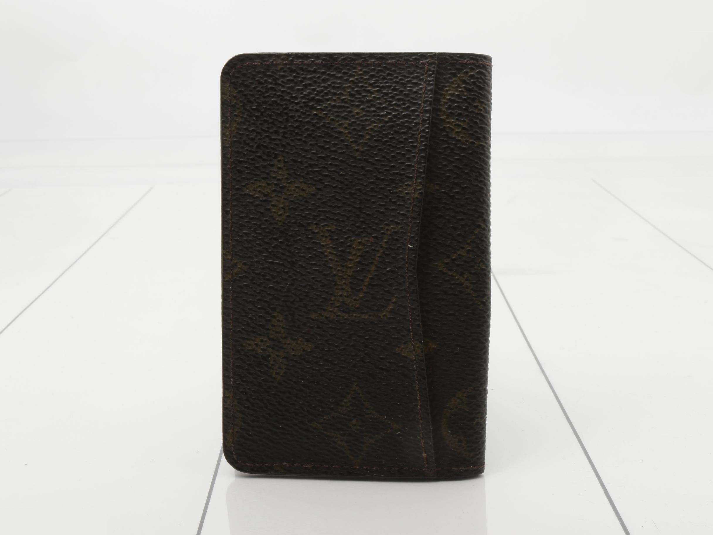 Card case — view 2
