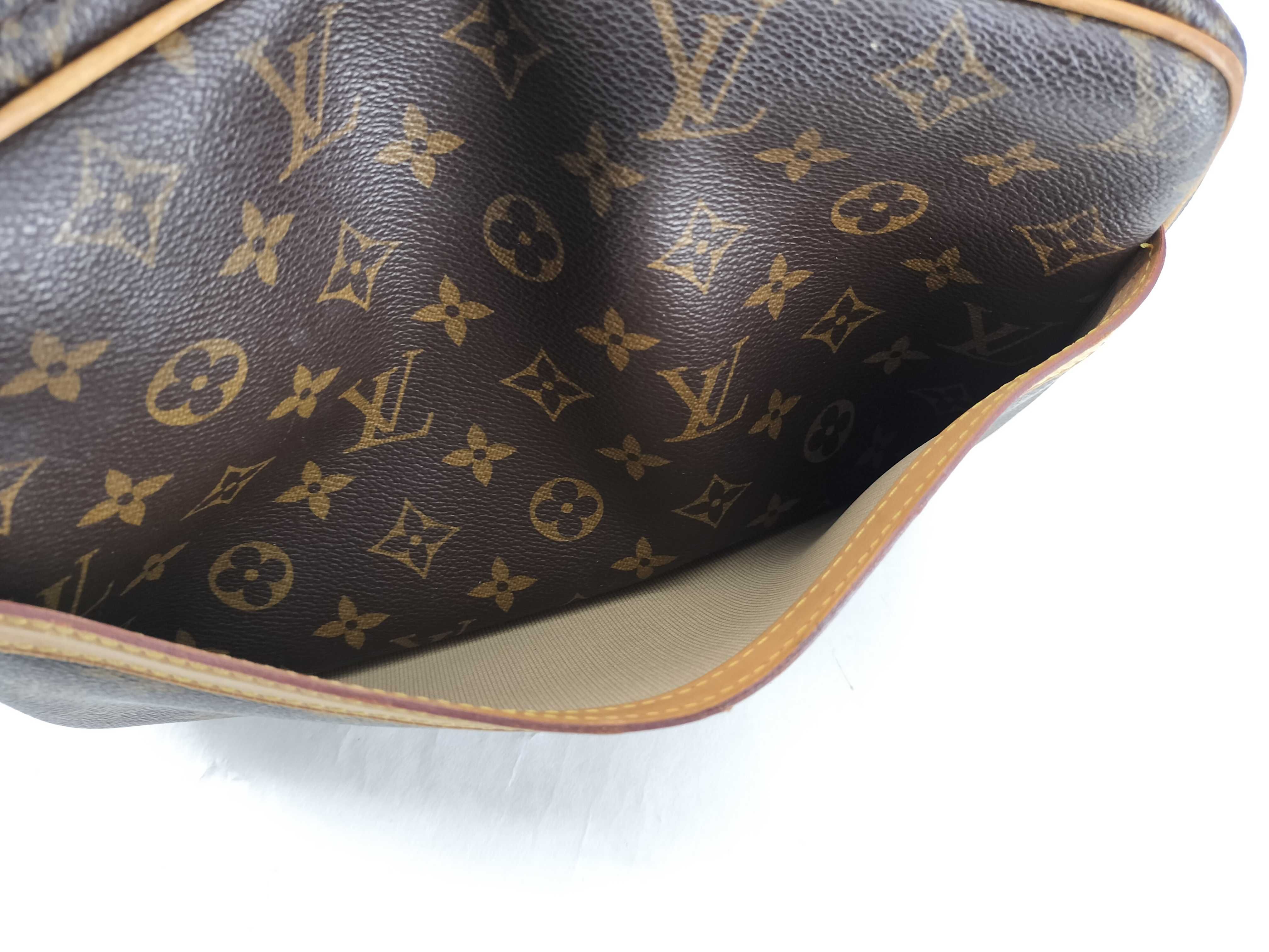 Monogram M45254 Reporter PM Shoulder Bag — view 14