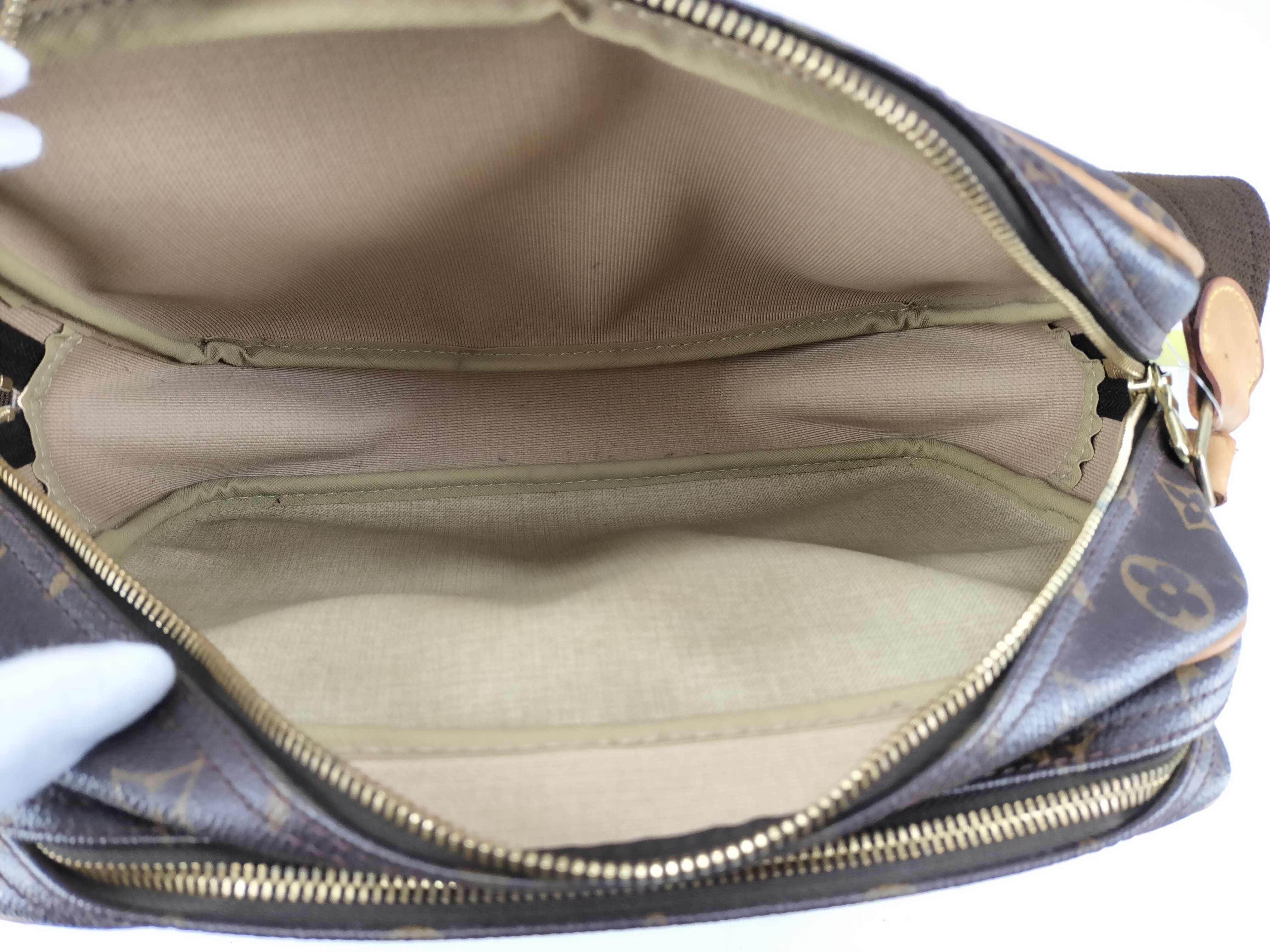Monogram M45254 Reporter PM Shoulder Bag — view 10