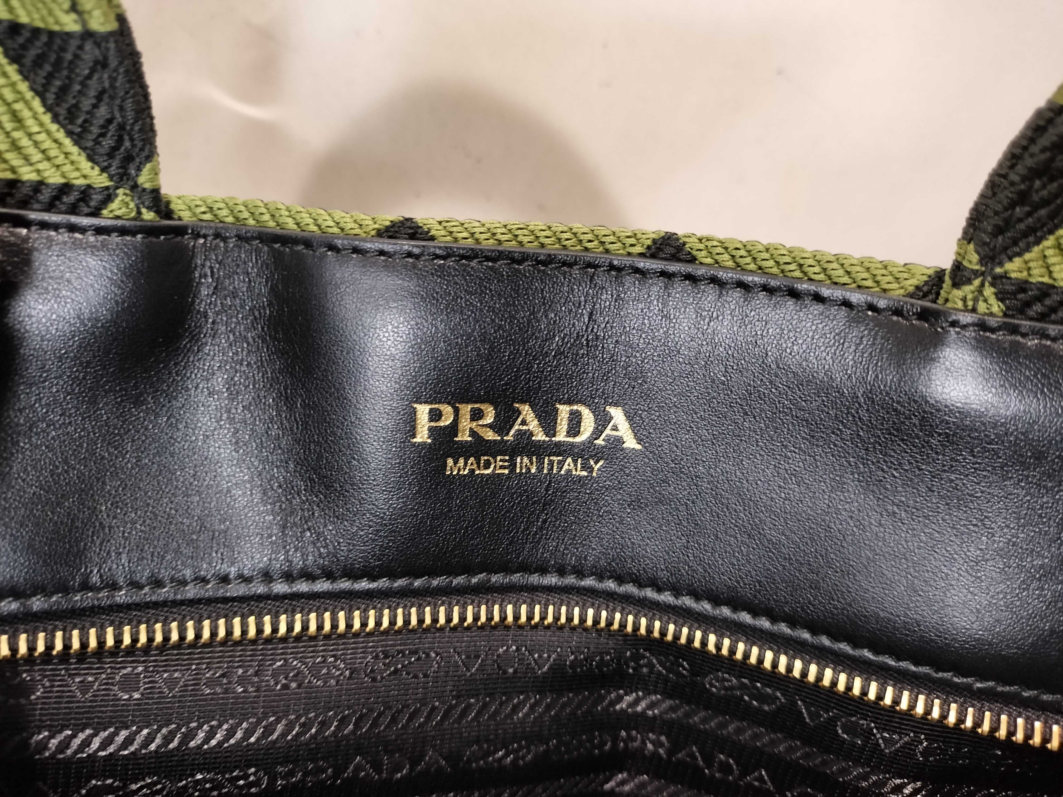 Symbol Embroidery Fabric Handbag — view 11