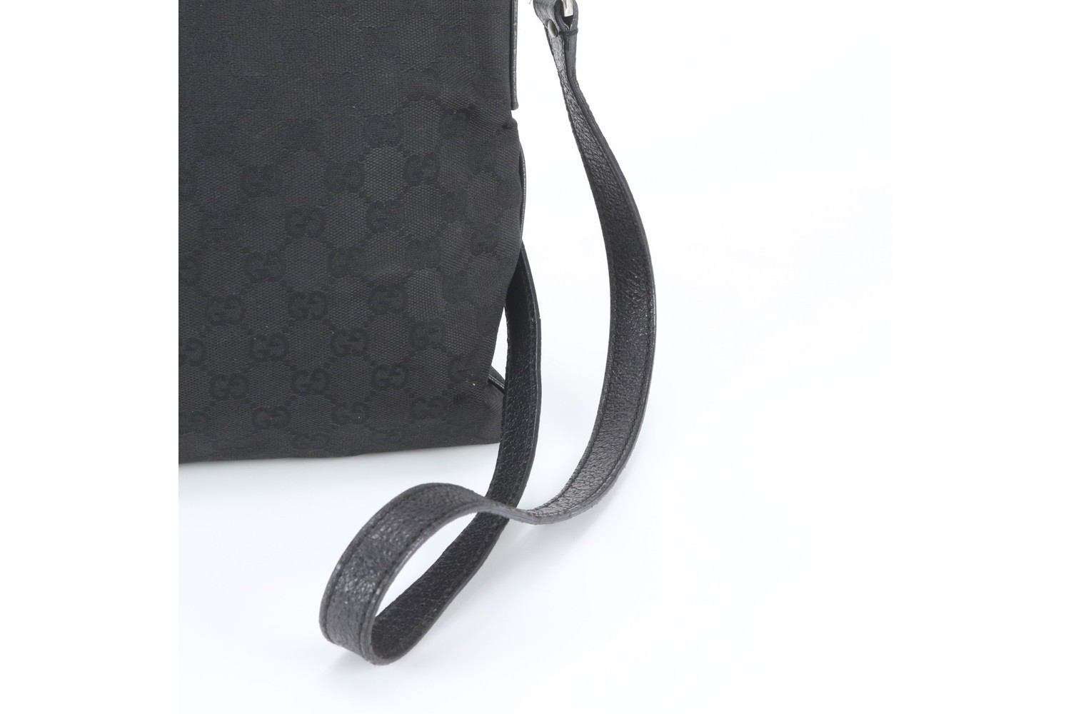 GG Canvas 113013 Leather Shoulder Bag — view 2