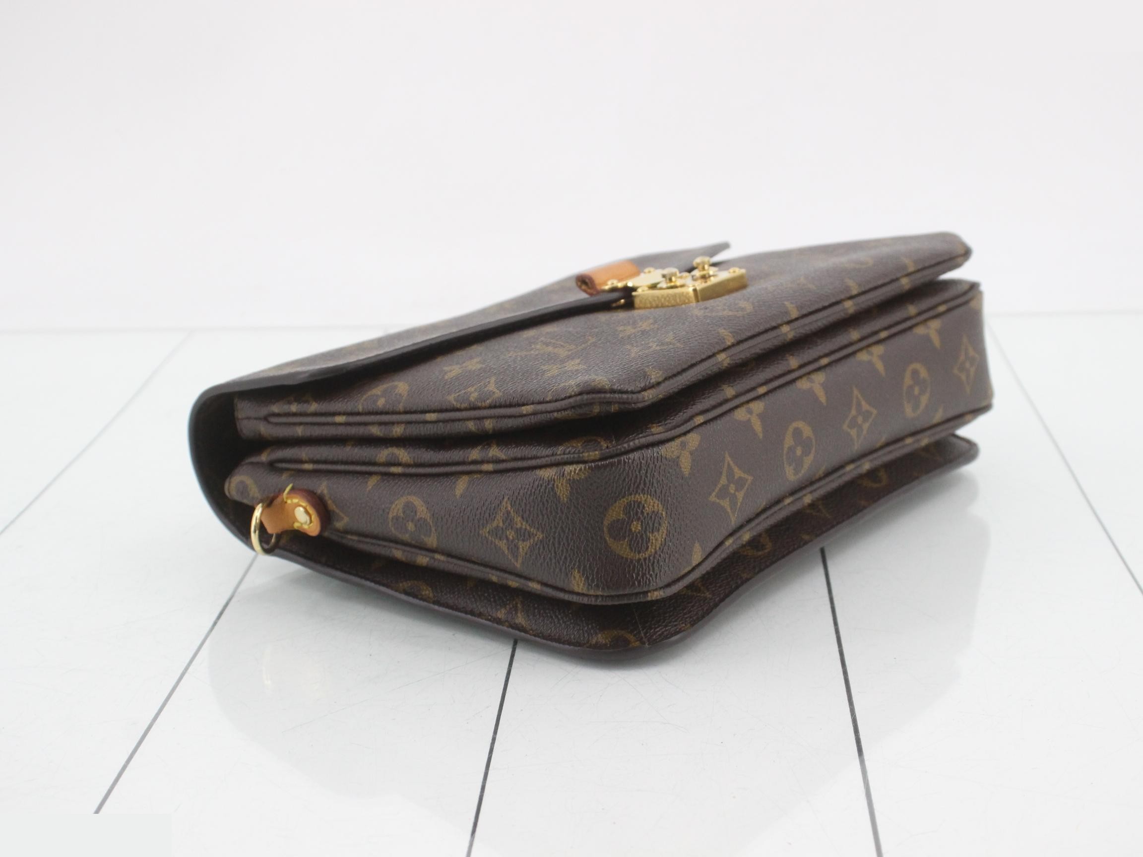 Monogram Pochette Metis MM 2-Way Handbag — view 5